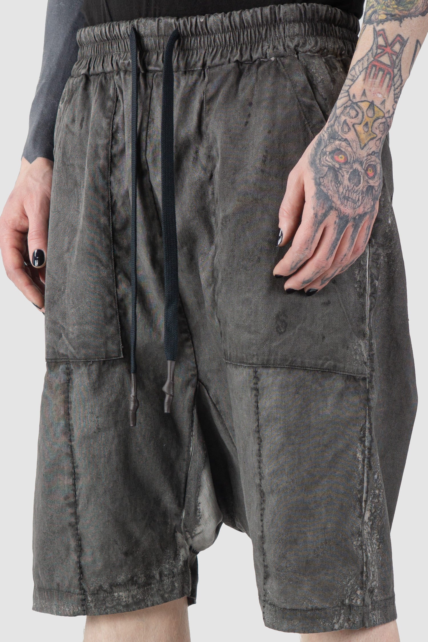 MD75 - front detail view of grey Salt Finish Linen Drop Crotch Shorts