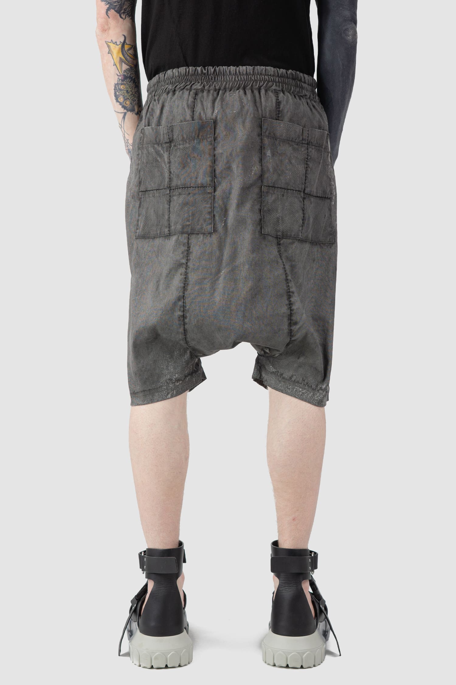 MD75 - back view of grey Salt Finish Linen Drop Crotch Shorts