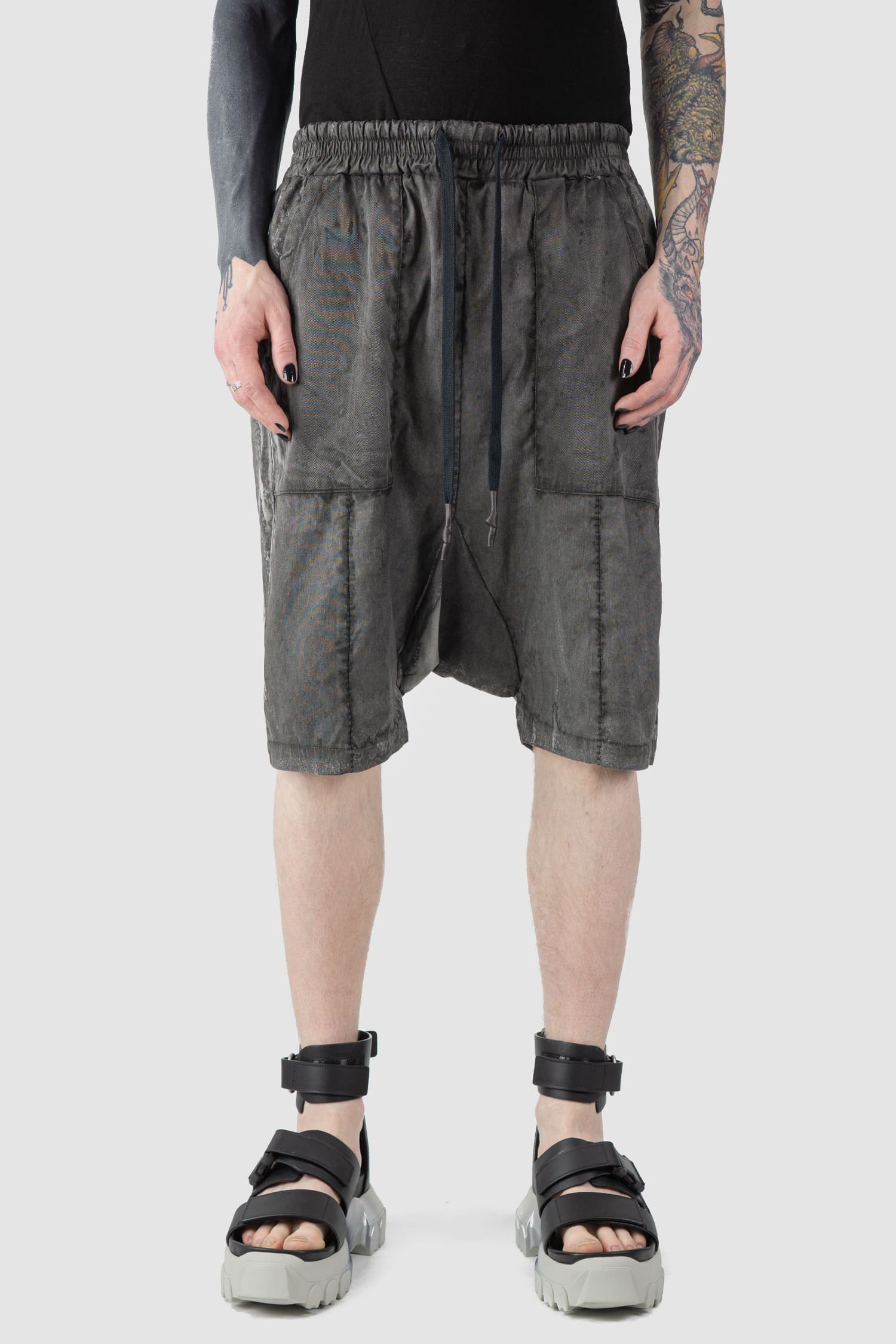 MD75 - front view of grey Salt Finish Linen Drop Crotch Shorts