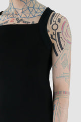 Obectra Studio - detail view of Black Muscle Square Tank with square front and back ending, slim fit, Permanent Collection.