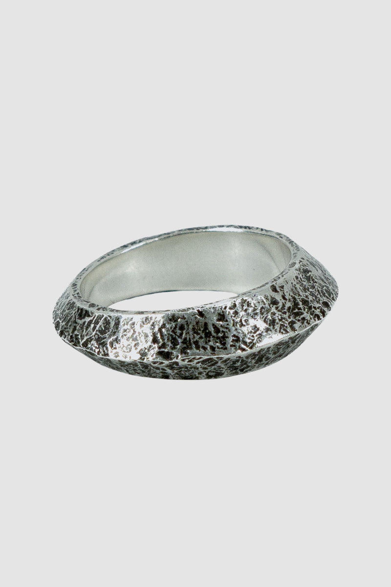 OLIVIER 925 silver wide tapered ridge ring from the Permanent collection with irregular hammered surface and tapered point, right view