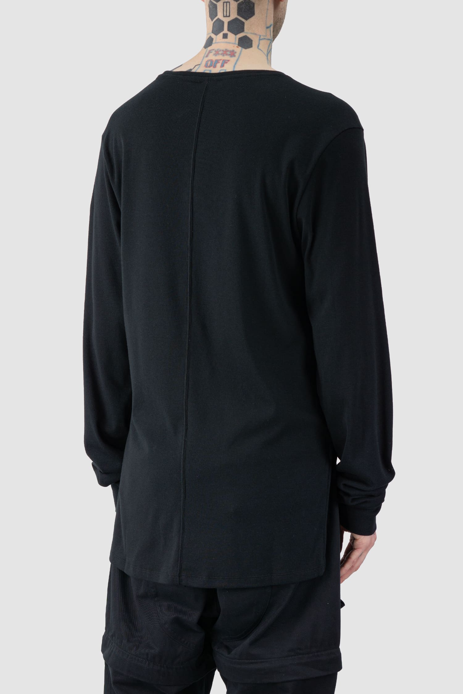 Ovnnie - back side view of the black Organic Cotton Long Sleeve T-Shirt.