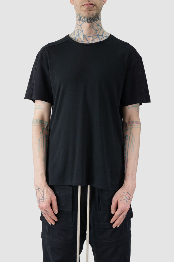 Ovnnie - front view of the black Standard Cotton Basic T-Shirt.