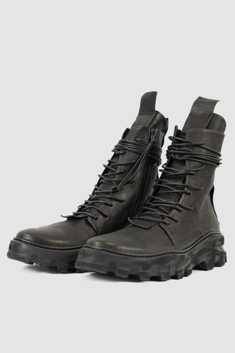 Puro Secret - front left view of Black High Top outdoor tasker man Boots.