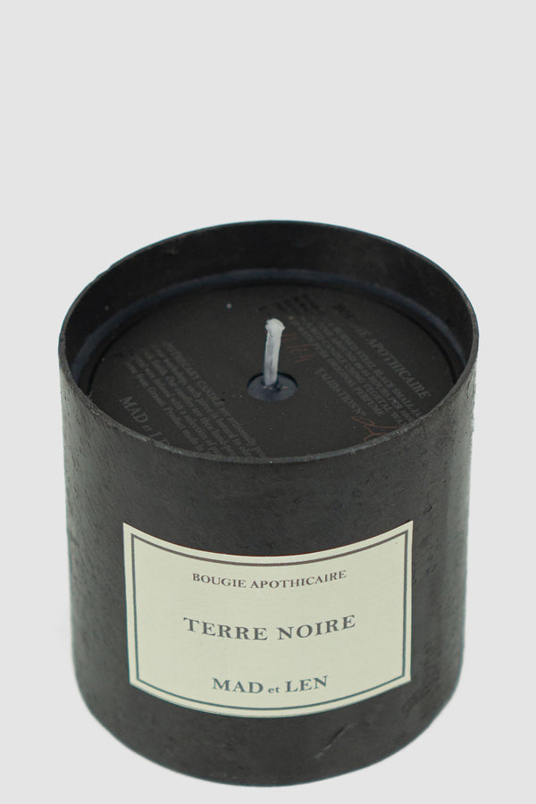 MAD ET LEN Terre Noire Bougie D'Apothicaire: Exquisite candle with Black Vegan Soy Wax in a Heavy Iron Vessel. | Material: 100% Black Vegan Soy Wax | Notes: Vetyver, Cedre, Bergamote, Patchouli | Burnt Black Metal Vessel Container | 300g Version - 65 H | Item Dimension: H: 10 X ø: 8 CM | Made in France