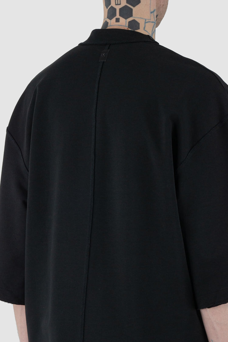 UY Studio - back detail view of Black Cropped Heavy Cotton T-Shirt for men from the FW24 collection features an oversized fit with extended shoulders and a close-fitting collar.