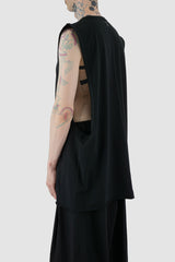 UY Studio - side cut view of black deep side cut cotton tank top for men from the FW24 collection with a round neckline, inverted seams and a low cut on each arm.