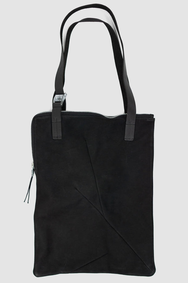 Werkschwarz - front view of Black Calf Leather Tote bag Werk 34N from the Permanent Collection with heavy duty ykk metal zipper.