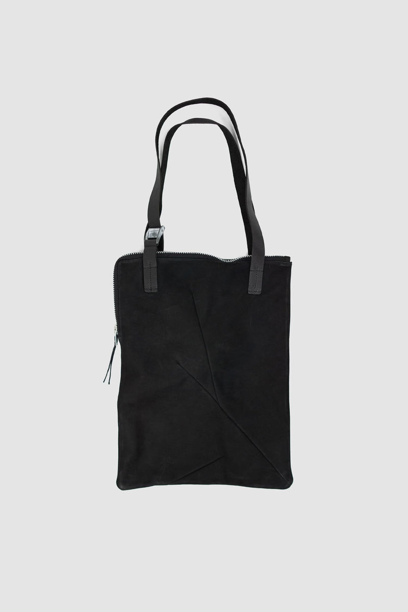 Werkschwarz - front view of Black Calf Leather Tote bag Werk 34N from the Permanent Collection with heavy duty ykk metal zipper.