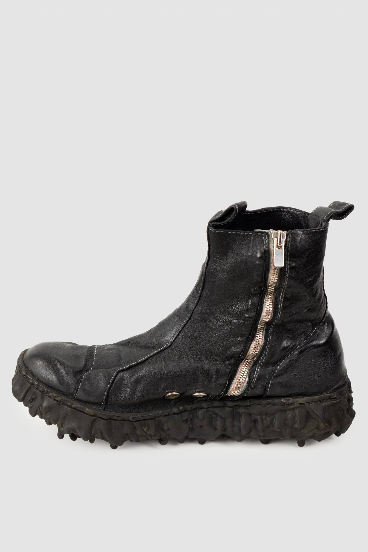 Culture of Brave - Men's Black Chelsea Leather Sneaker - Melt Seal - right inside view