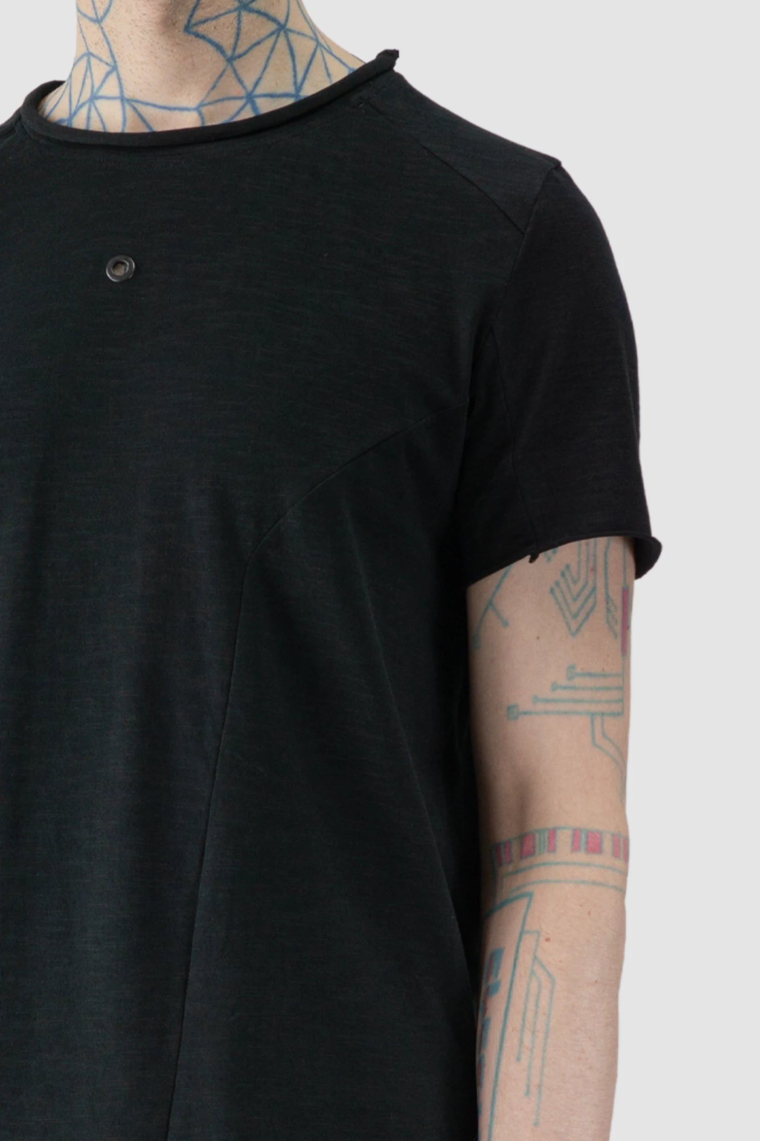 Gall Laboratories by Justin Gall - chest detail view of men’s Black Brushed Cotton Geometric Seam Short Sleeve T-Shirt