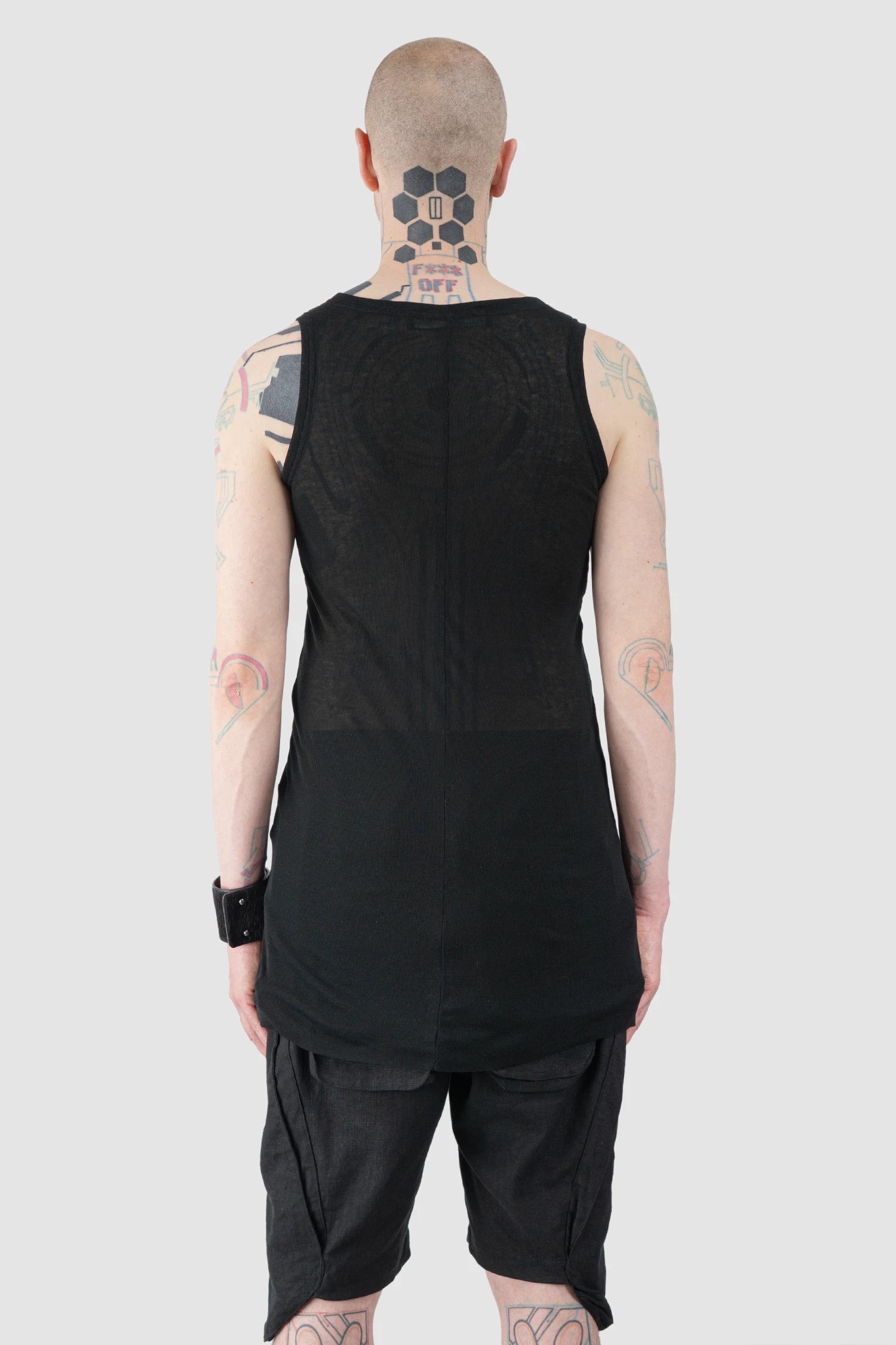 Gall Laboratories by Justin Gall - Men’s Black Linen Blend Curve Seam Tank Top model back view
