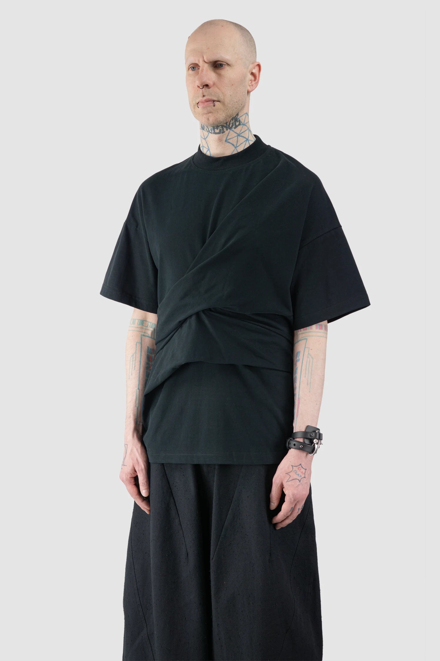 Joe Chia - Men’s Black Boxy Draped Cotton T-Shirt model front side view