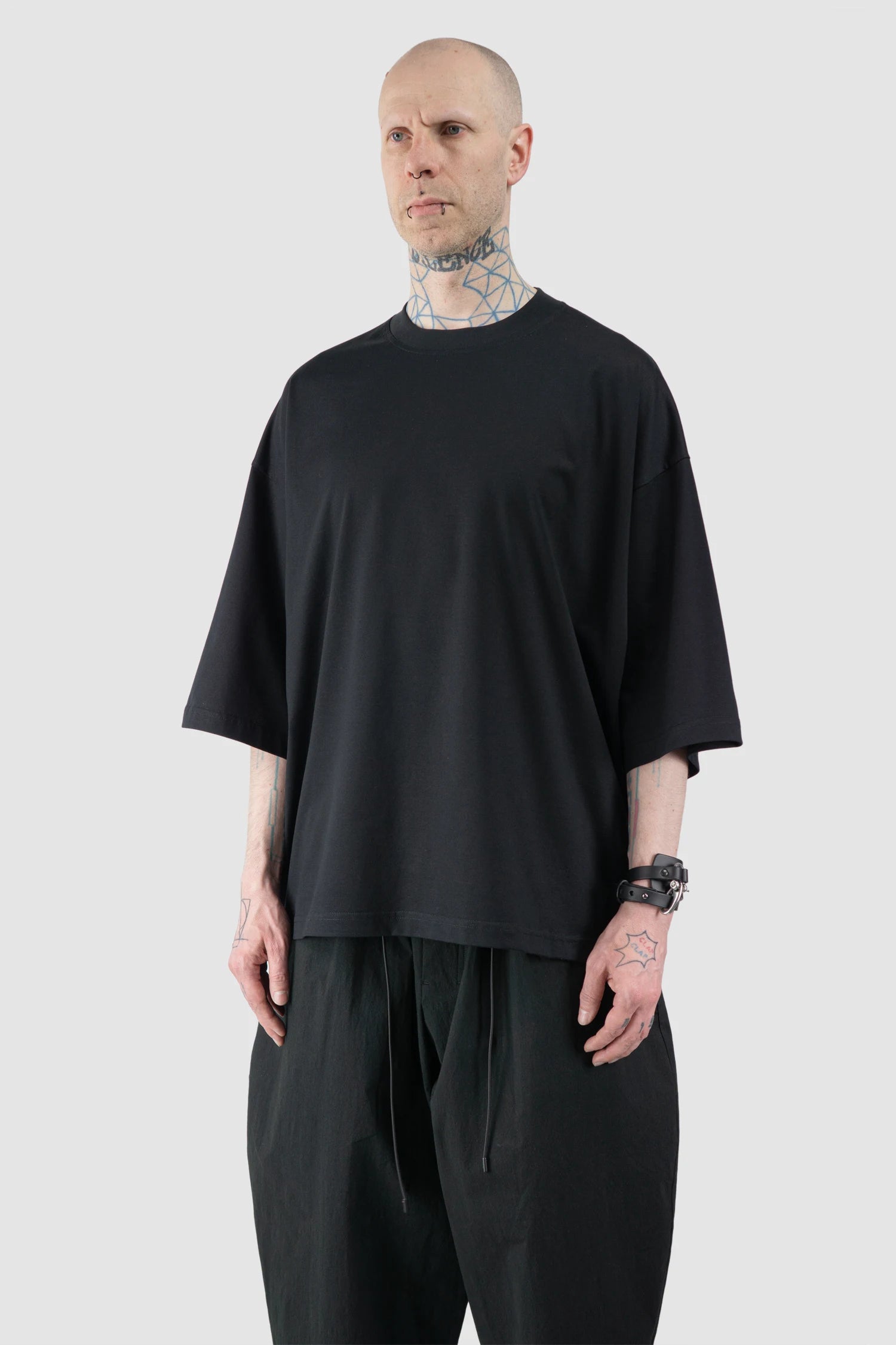 Joe Chia - Men’s Black Oversized Boxy Cotton T-Shirt model front side view