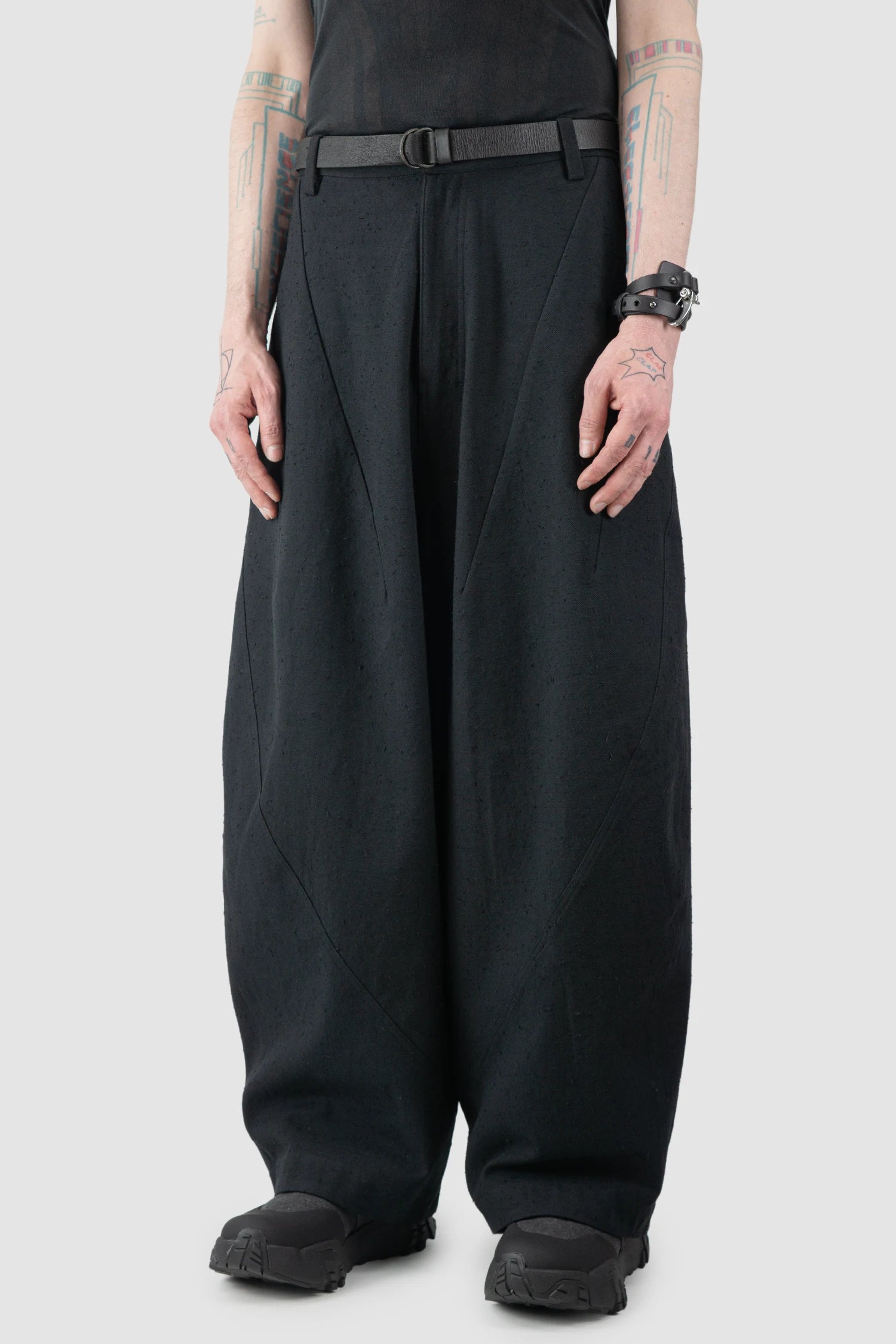 Joe Chia - Men’s Black Textured Cotton Balloon Trousers model front side view