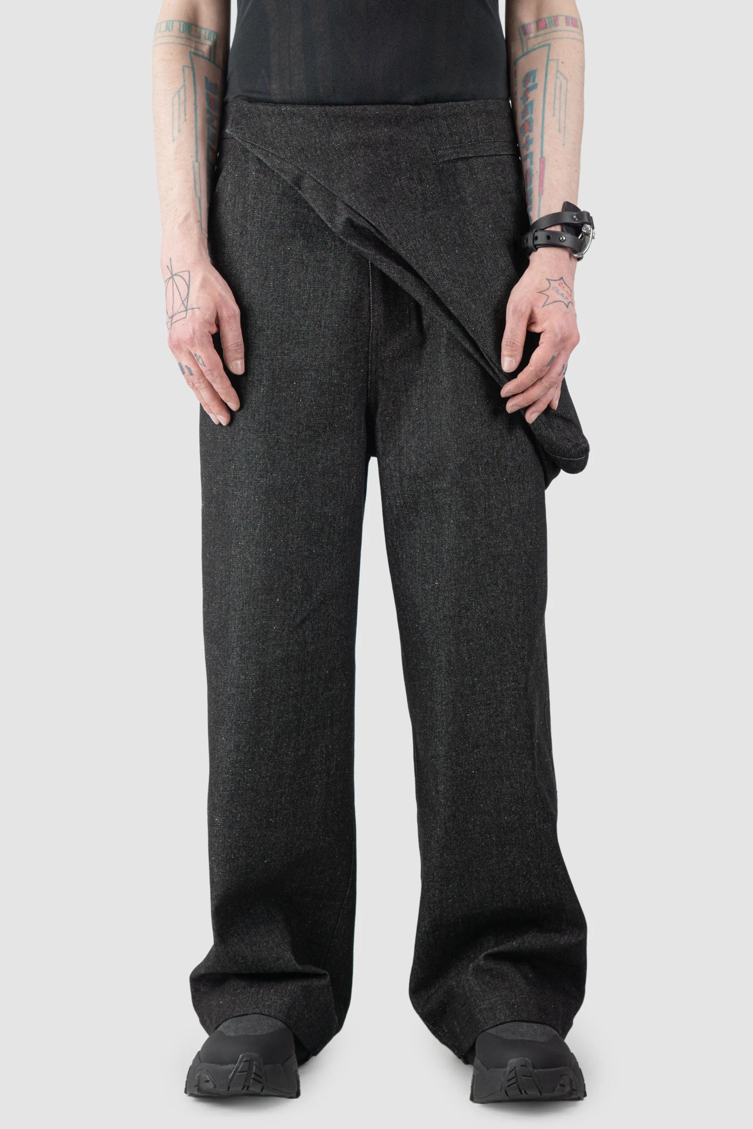 Joe Chia - Men’s Black Washed Denim 3D Pocket Trousers model front view