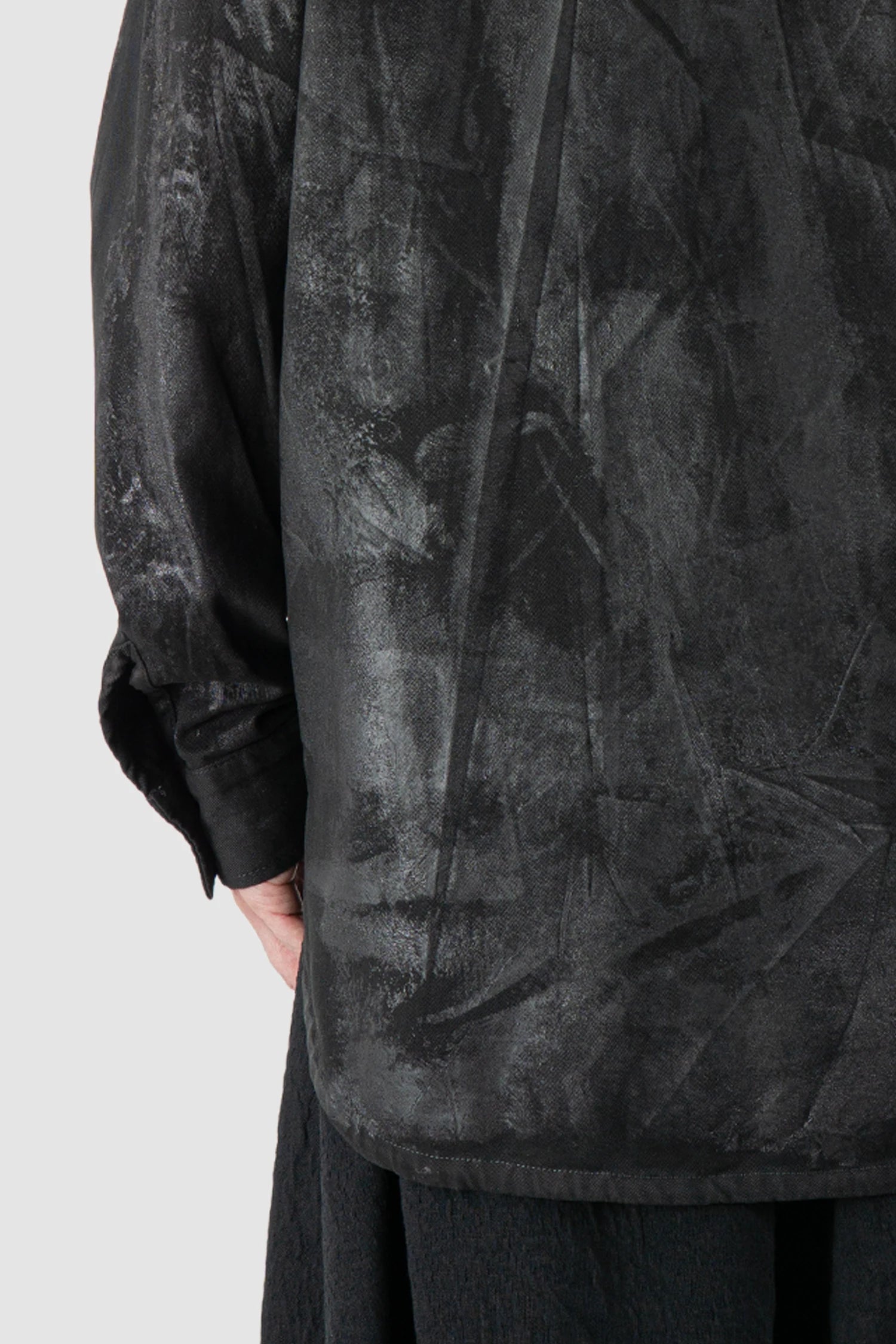 La Haine Inside Us - Men's Black Heavy Waxed Oversized Worker Denim Jacket - hem detail view