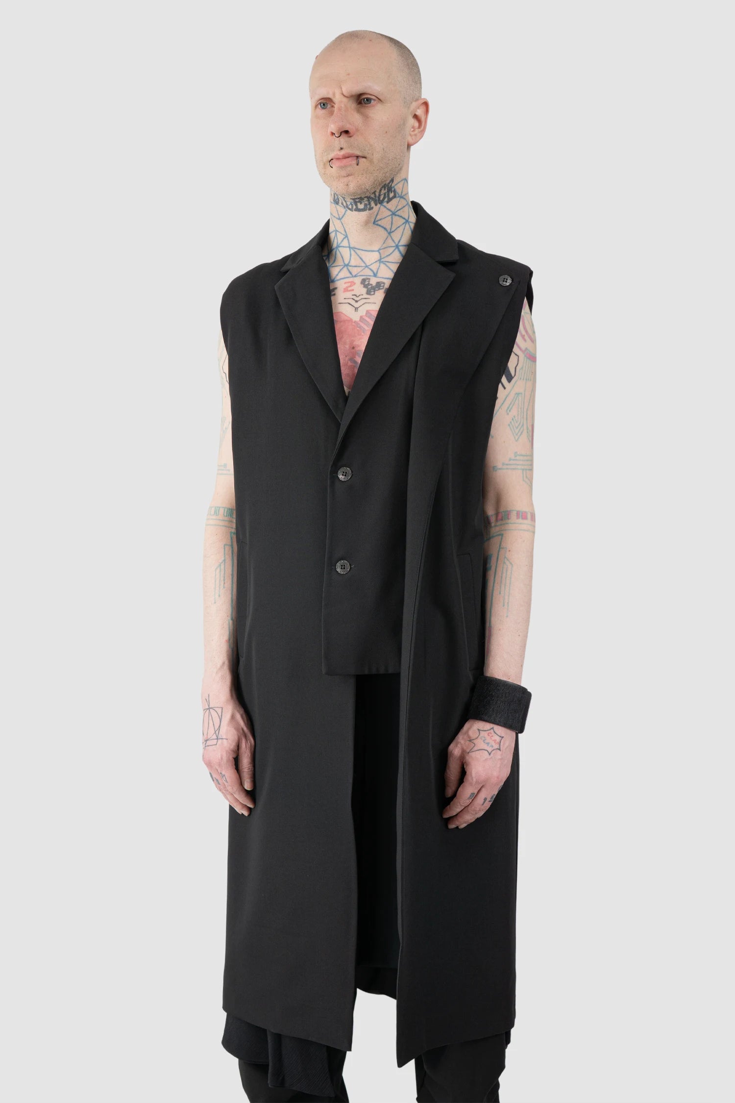 La Haine Inside Us - Men’s Black Long Fluid Tuxedo Vest model side view