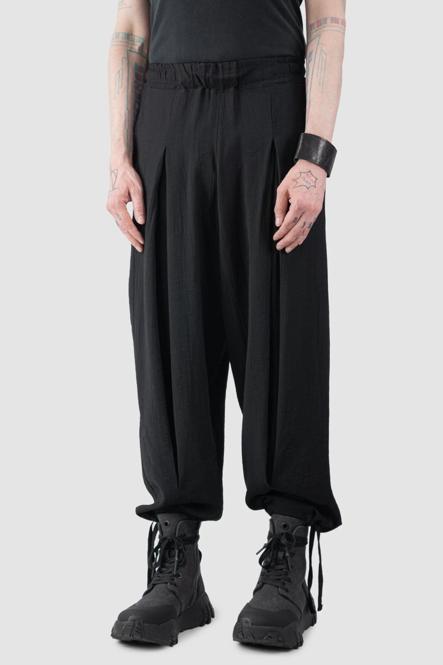 La Haine Inside Us - Men’s Black Viscose Blend Front Slit Wide Trousers model side view