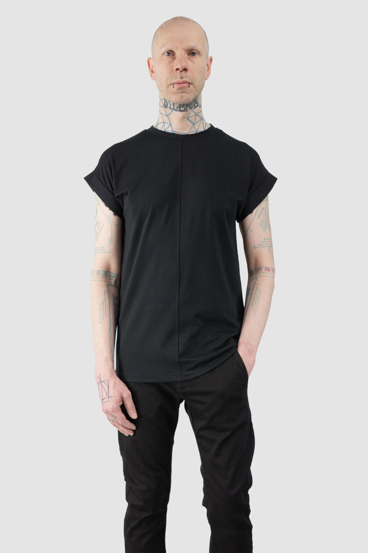 La Haine Inside Us  - Men’s Black Front Seam Elastic Cotton T-Shirt model relaxed view