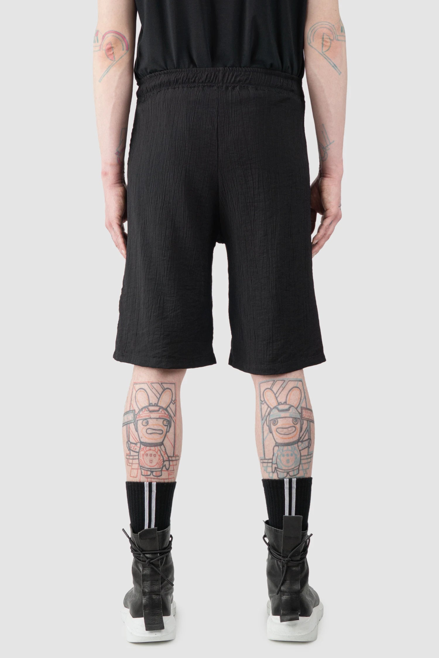 La Haine Inside Us  - Men’s Black Structured Viscose Blend Shorts model back view