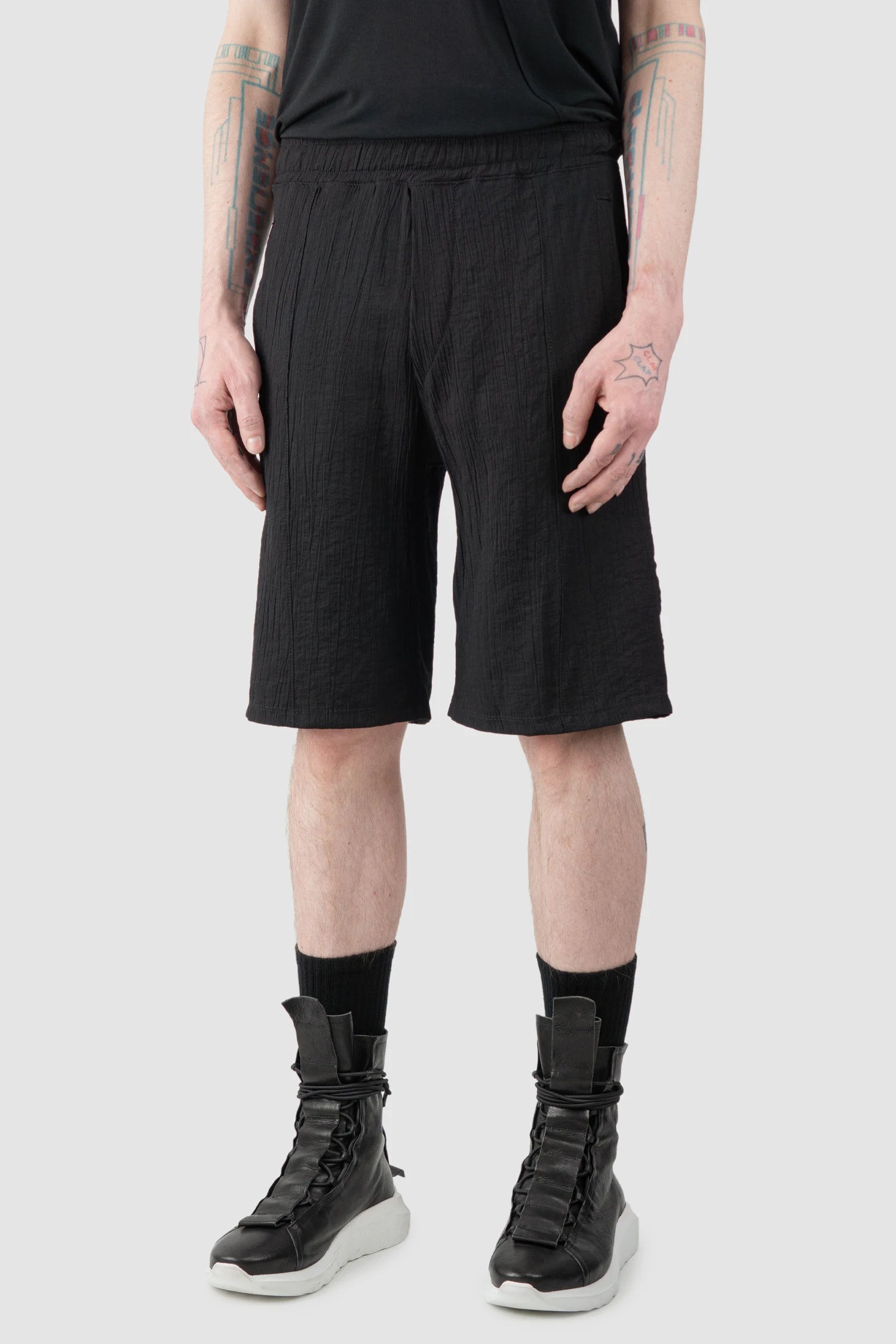 La Haine Inside Us  - Men’s Black Structured Viscose Blend Shorts model front side view