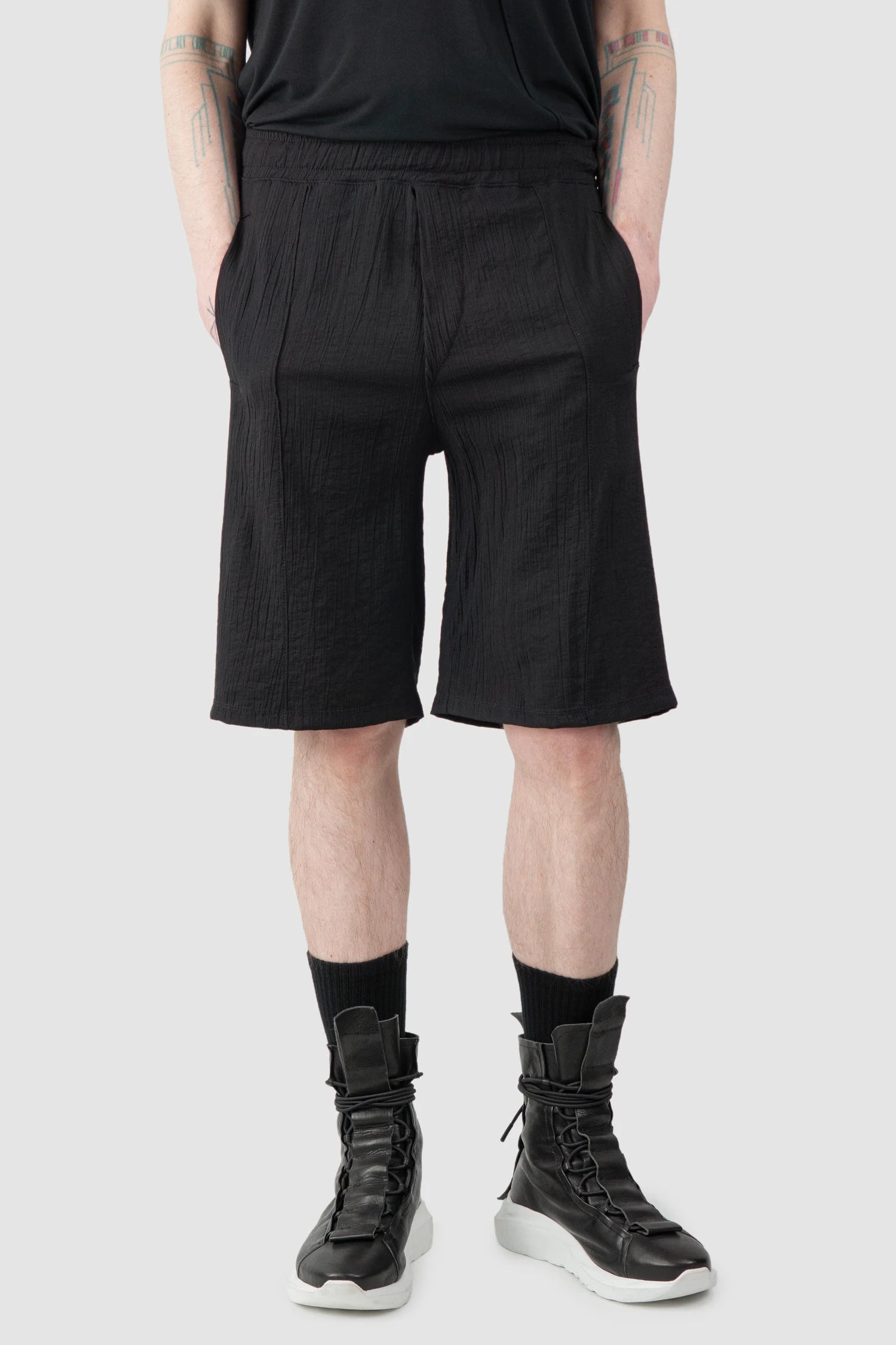 La Haine Inside Us  - Men’s Black Structured Viscose Blend Shorts model relaxed view