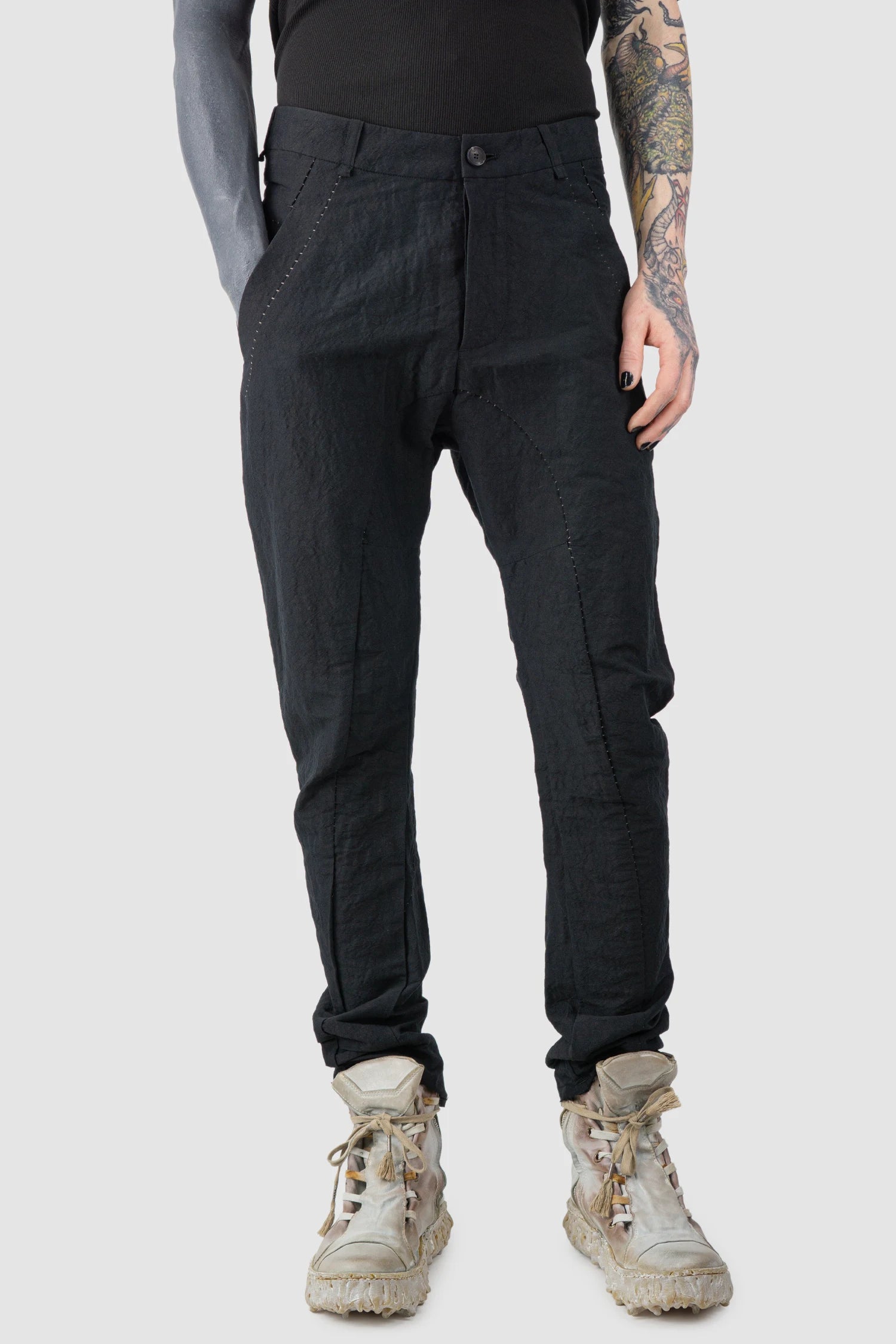 Masnada - Men’s Black Linen Blend Baggy Trousers model relaxed view