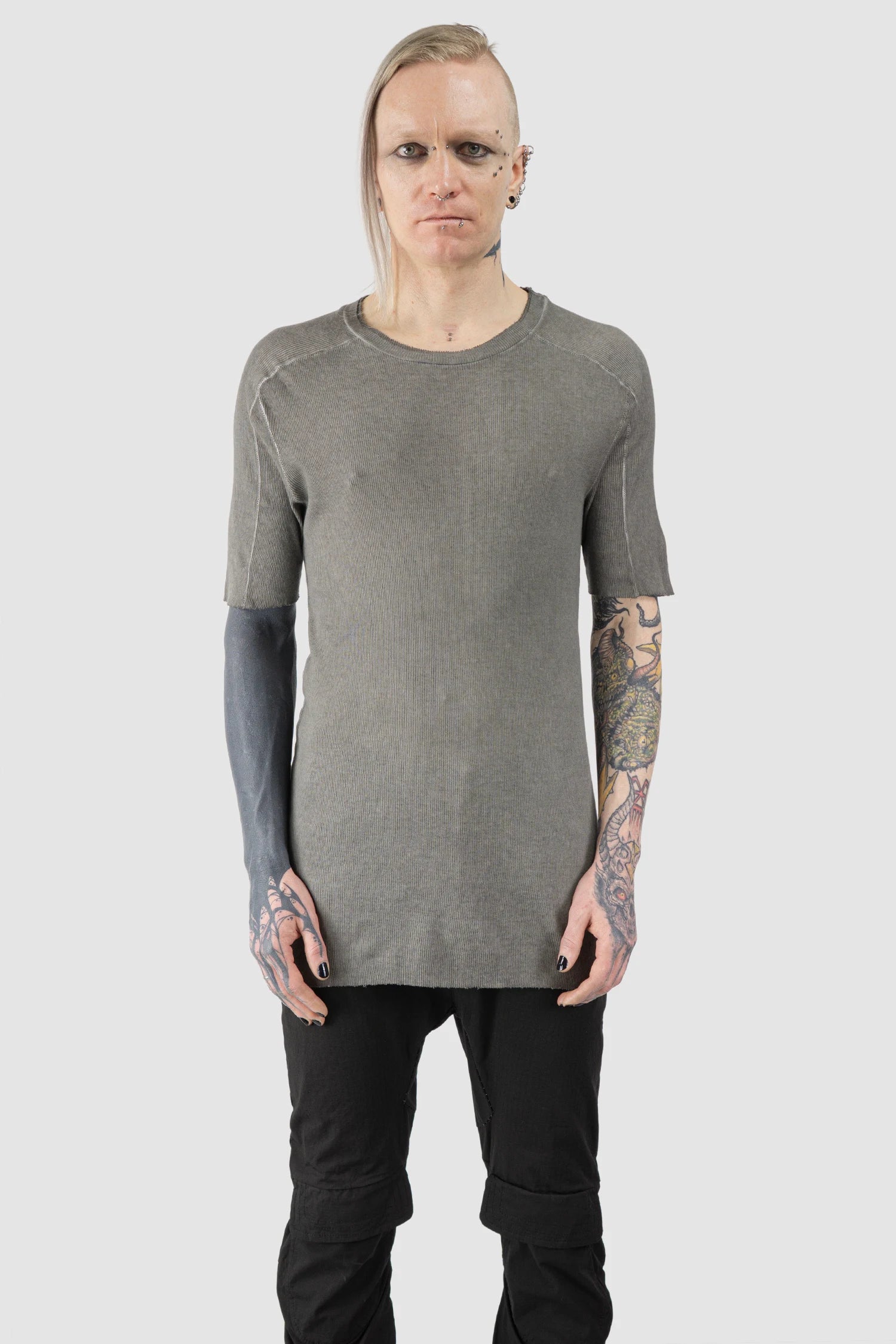 Masnada - Men’s Grey Cotton Rib Raglan T-Shirt model front view