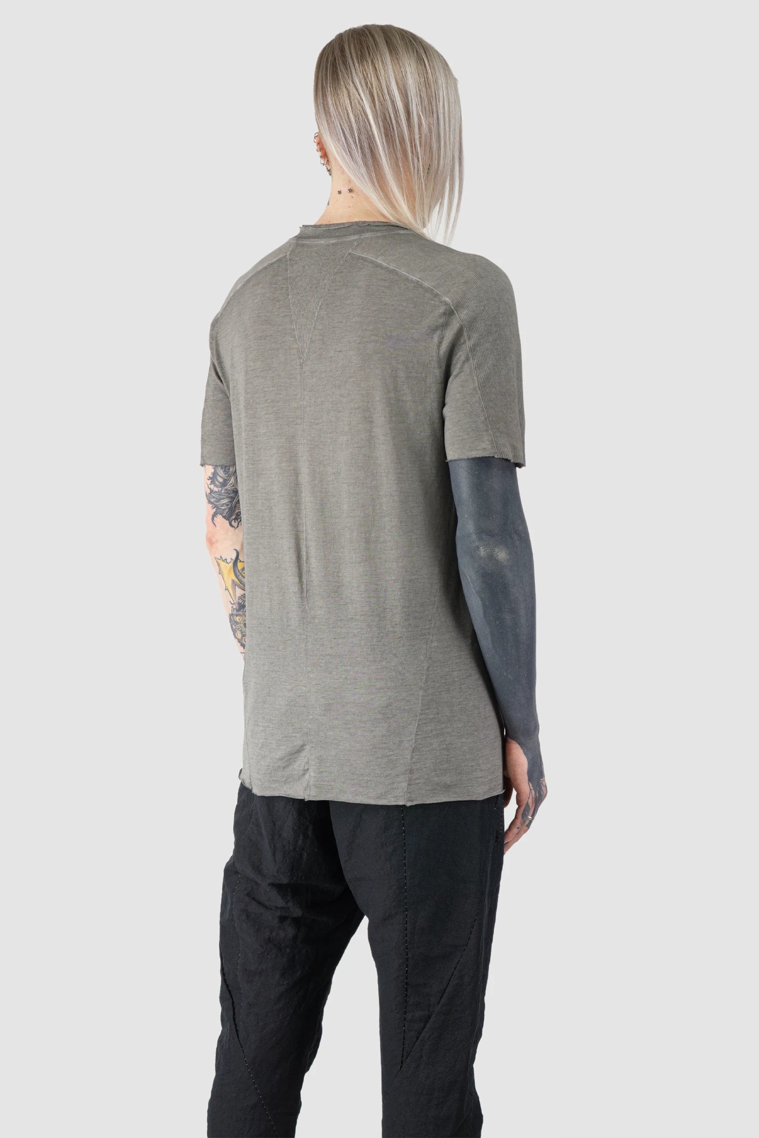 Masnada - Men’s Grey Shoulder Rib Patch T-Shirt model back side view
