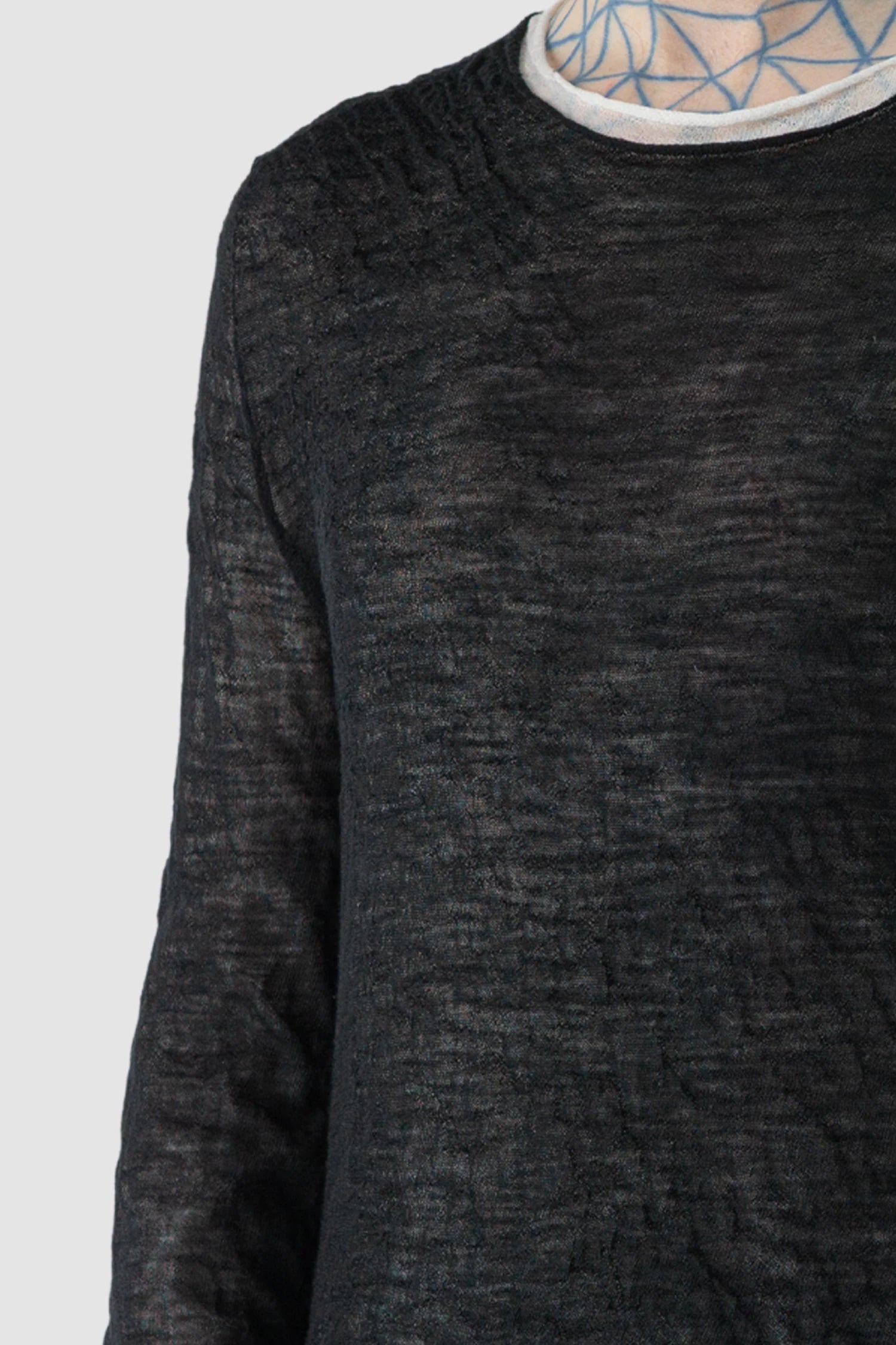 MD75 - neck detail view of men’s Black and White Double Layer Thin Knitted Wool Long Sleeve Sweater