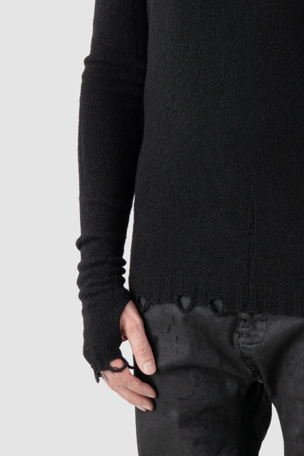 MD75 - Men's Black Distressed Wool Silk Knit Sweater -thumbhole detail view