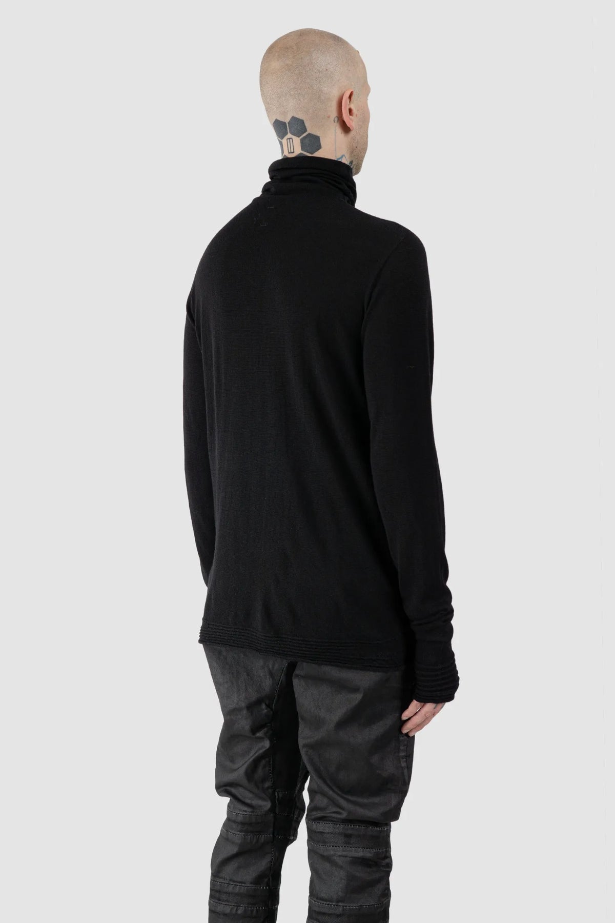 MD75 - Men's Black Lightweight Wool Turtleneck Knit Sweater - model back side view