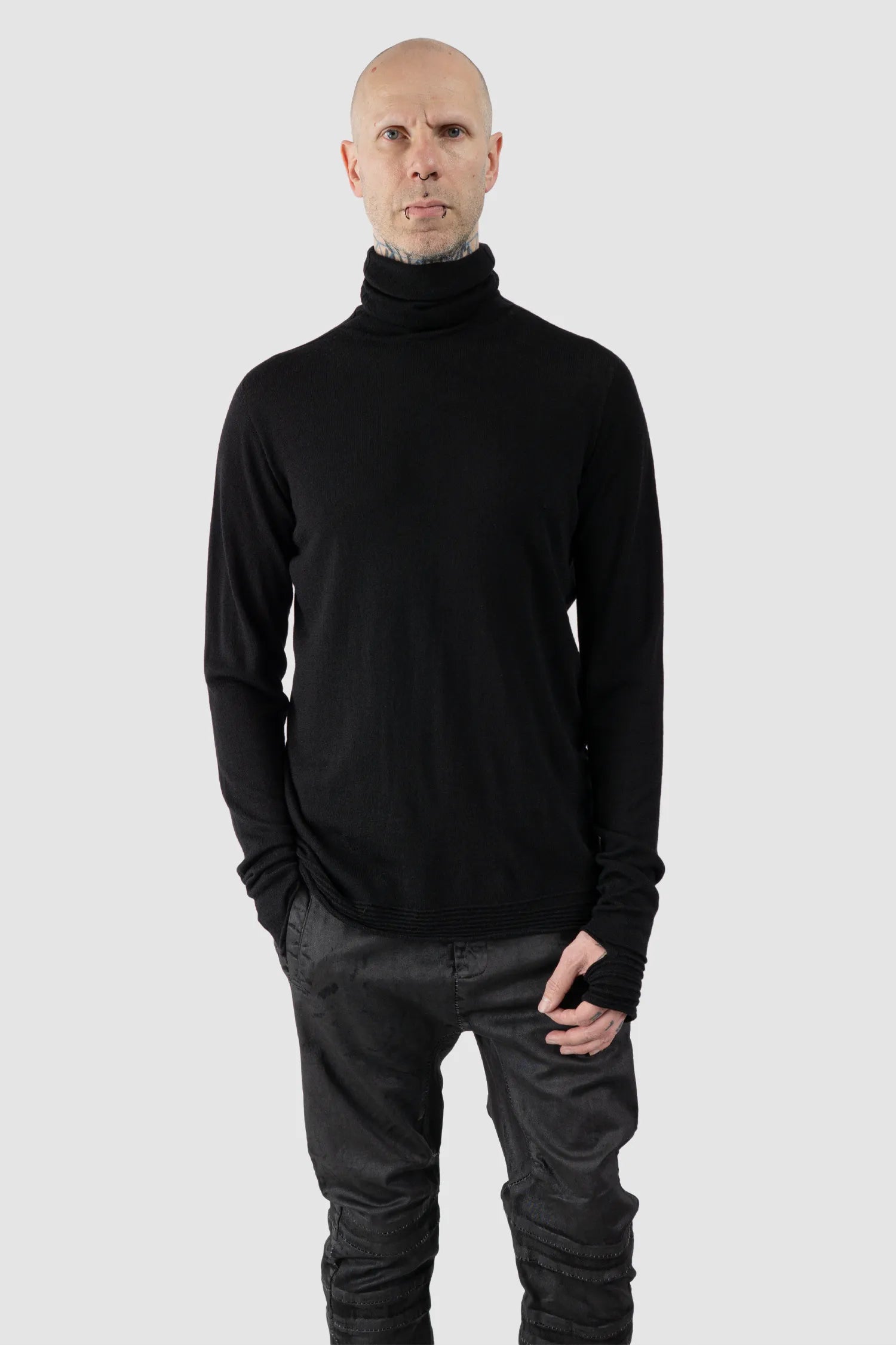 MD75 - Men's Black Lightweight Wool Turtleneck Knit Sweater - model relaxed view