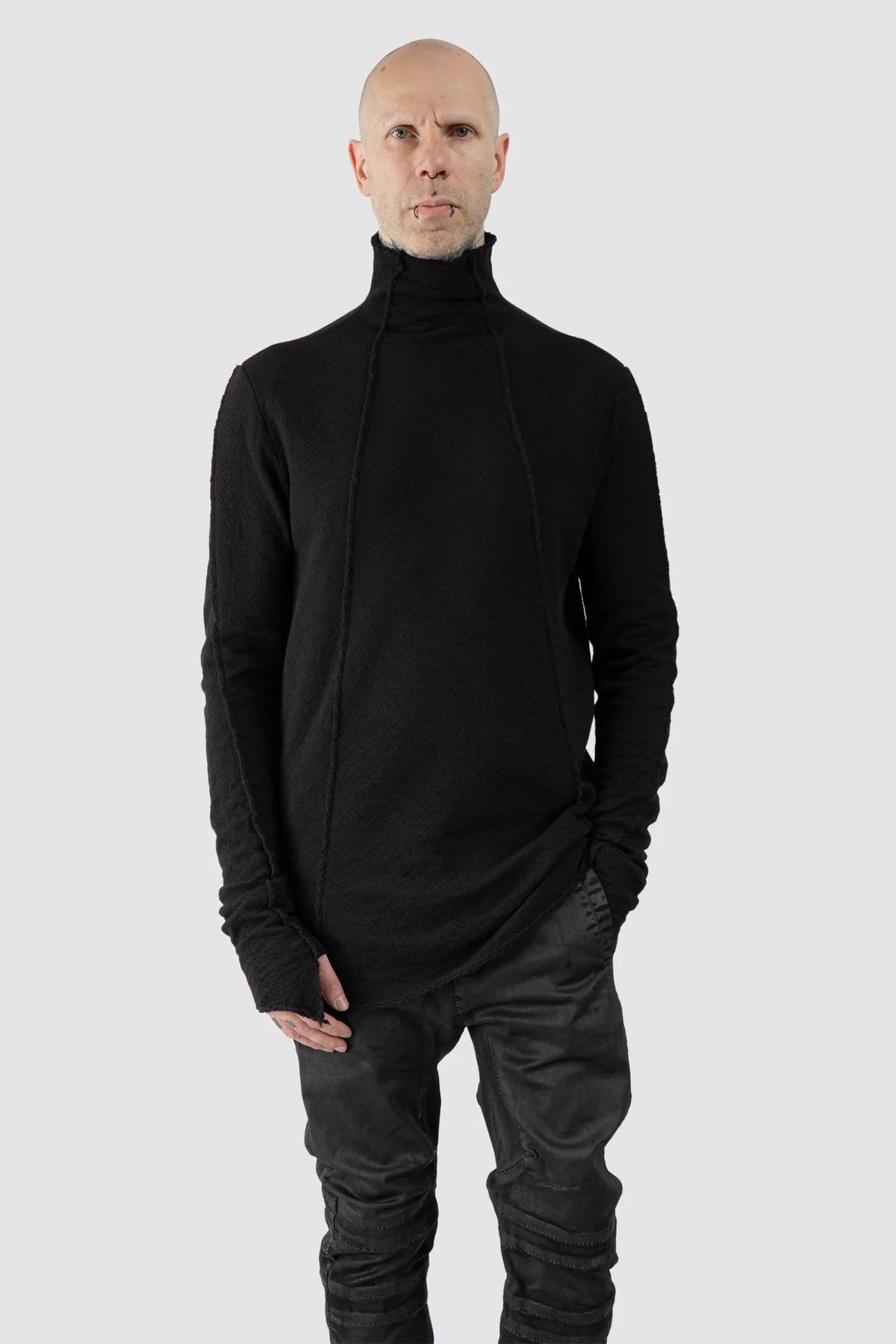 MD75 - Men's Black Reversible Double Layer Cotton Wool Sweater - model relaxed view