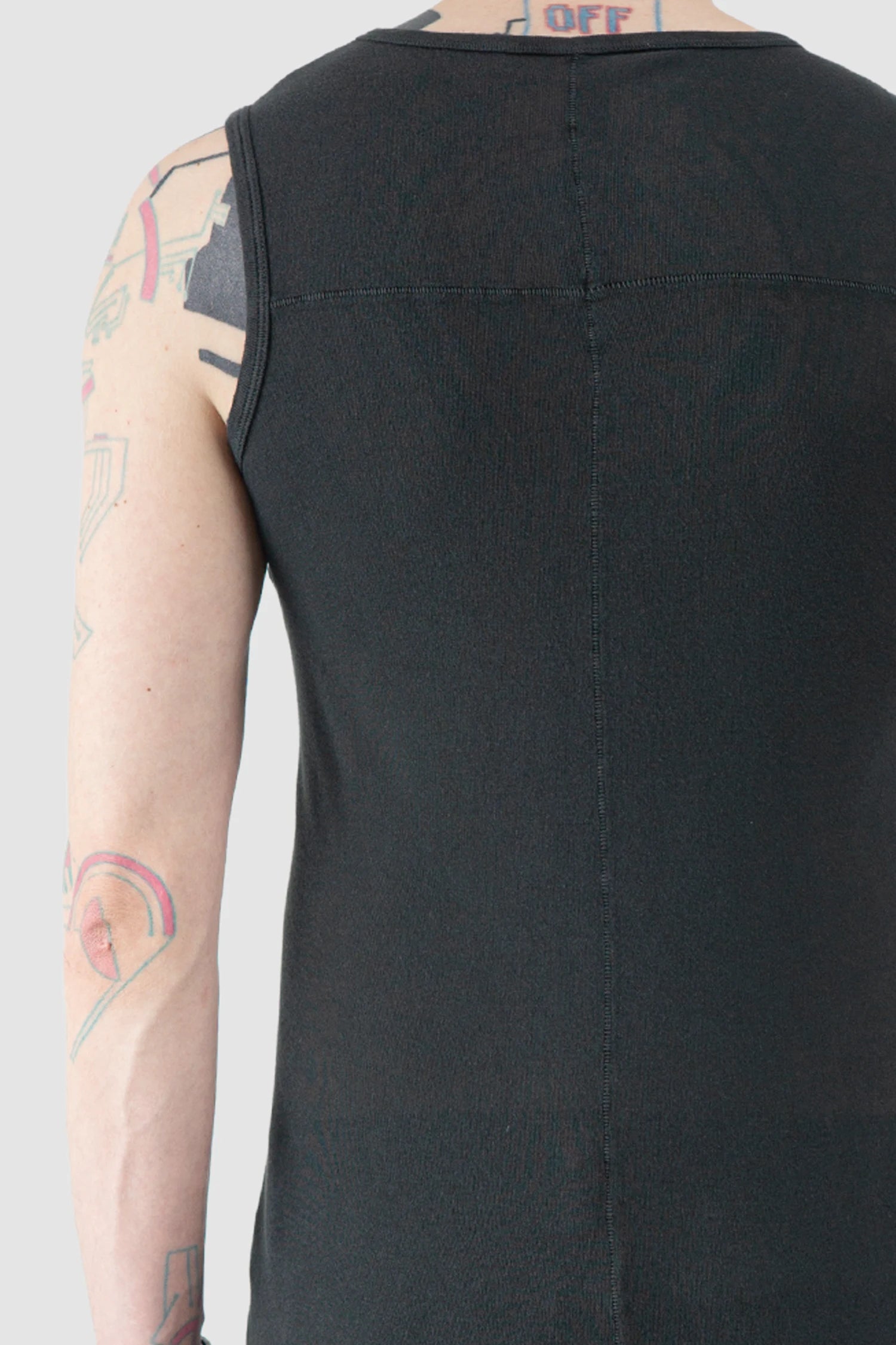 MD75 - Men’s Black Washed Cotton Rib Tank Top back detail view
