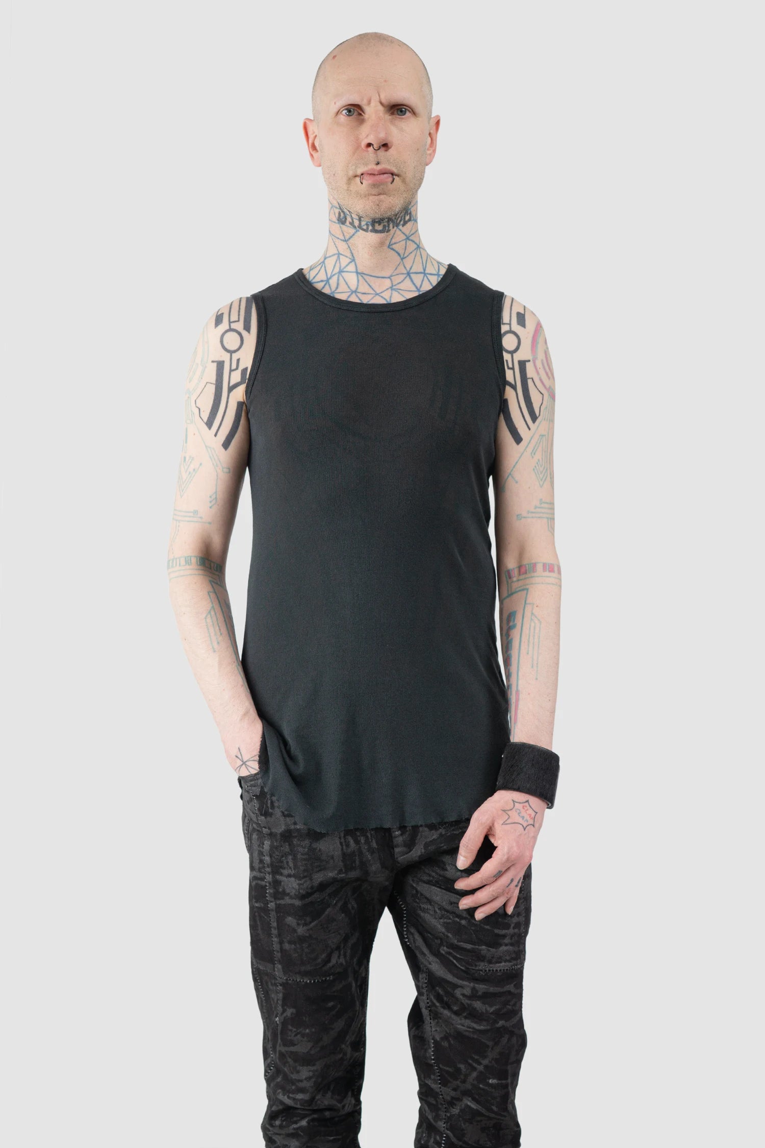 MD75 - Men’s Black Washed Cotton Rib Tank Top model relaxed view
