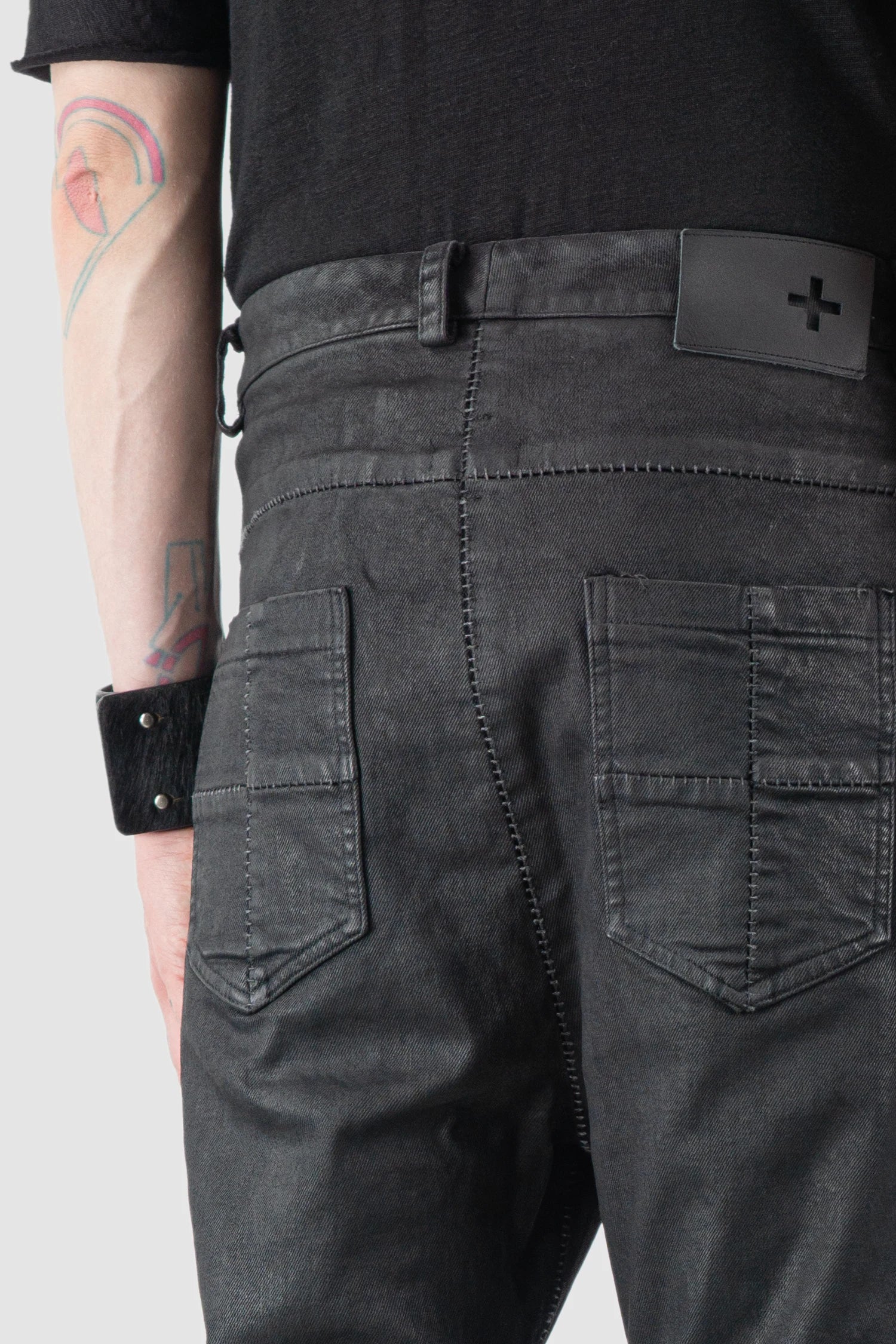 MD75 - Men’s Black Waxed Denim Zip Detail Jeans back detail view