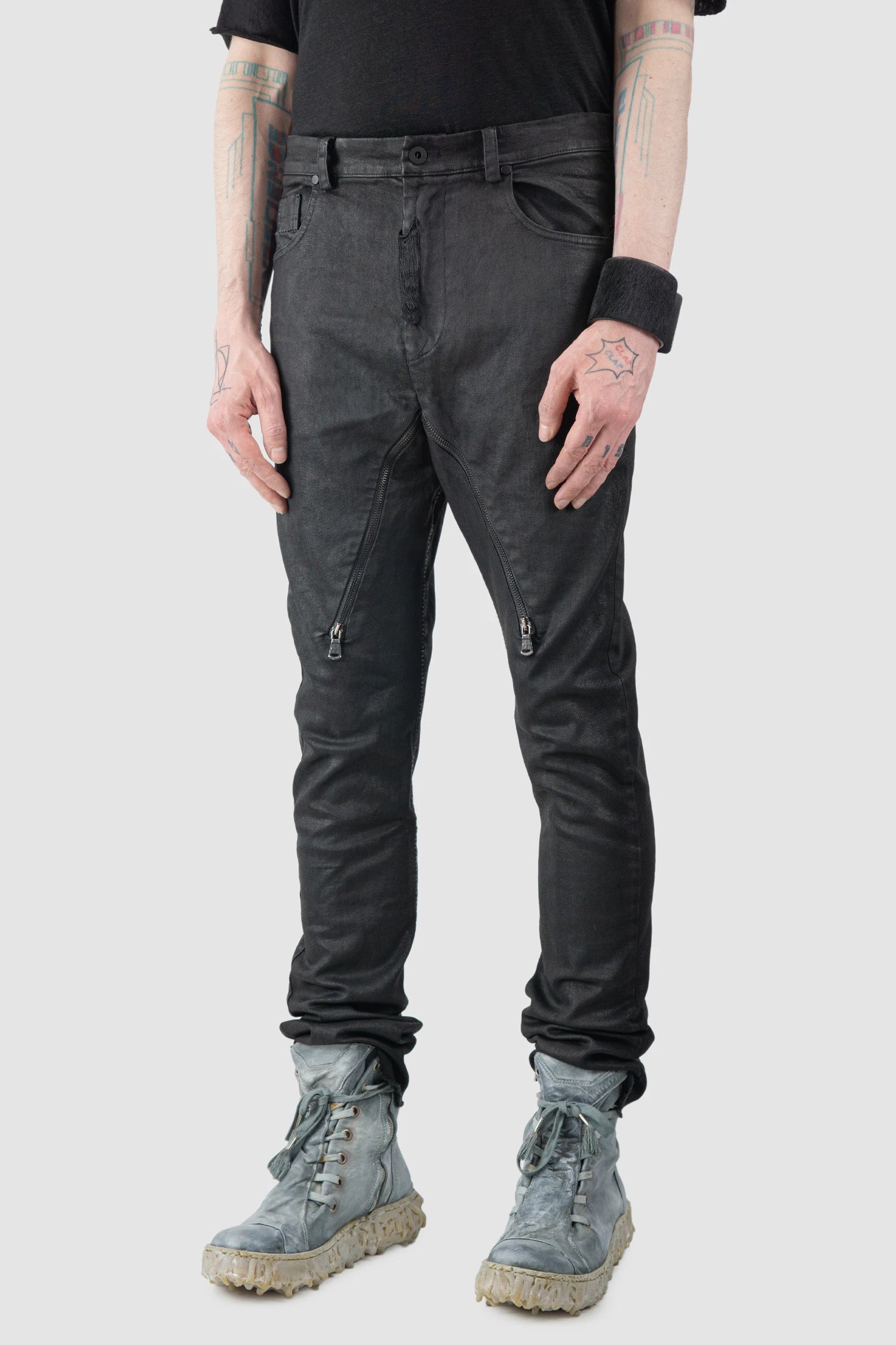 MD75 - Men’s Black Waxed Denim Zip Detail Jeans model side view