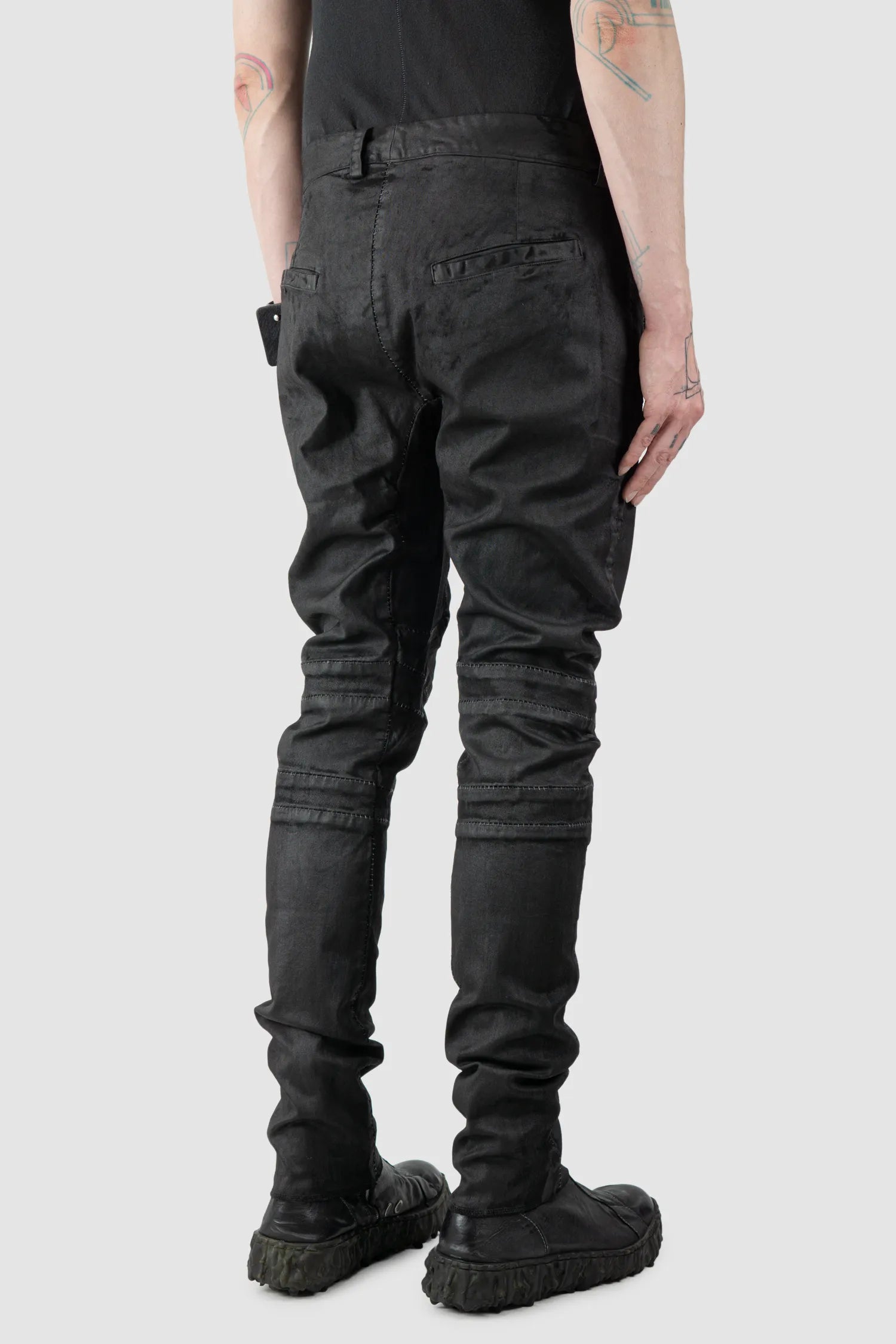 MD75 - Men's Black Waxed Stretch Denim Knee Detail Jeans - model back side view