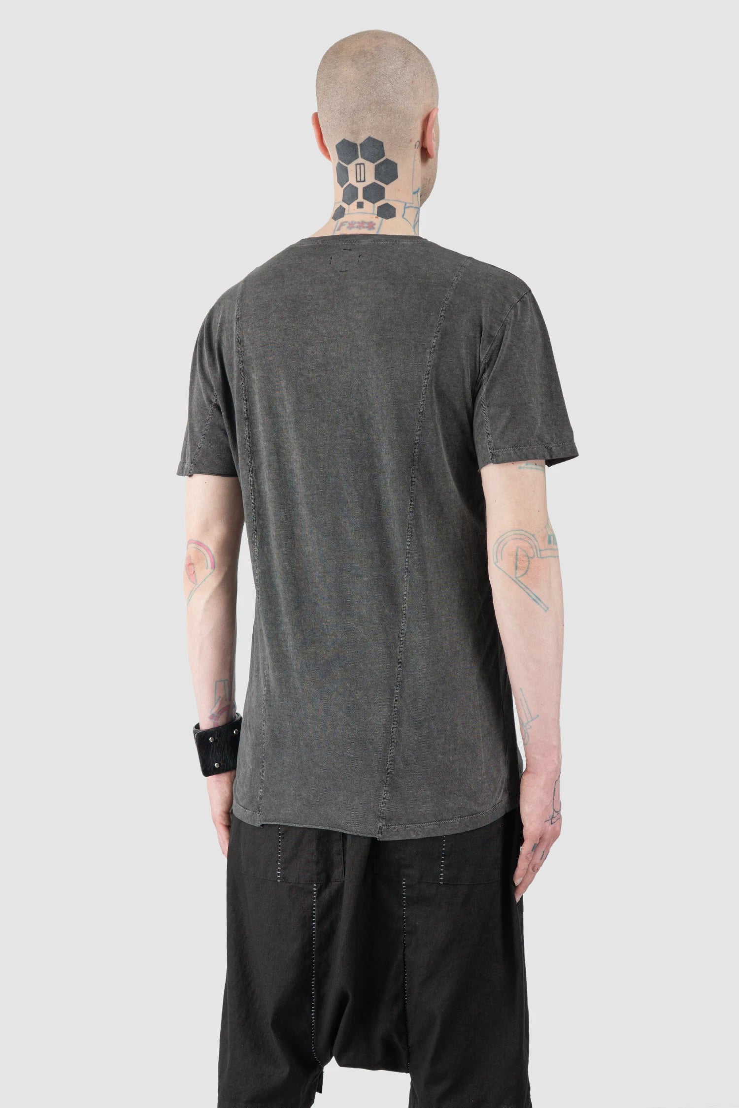 MD75 - Men’s Grey Washed Cotton T-Shirt with Asymmetric Front Panel model back side view