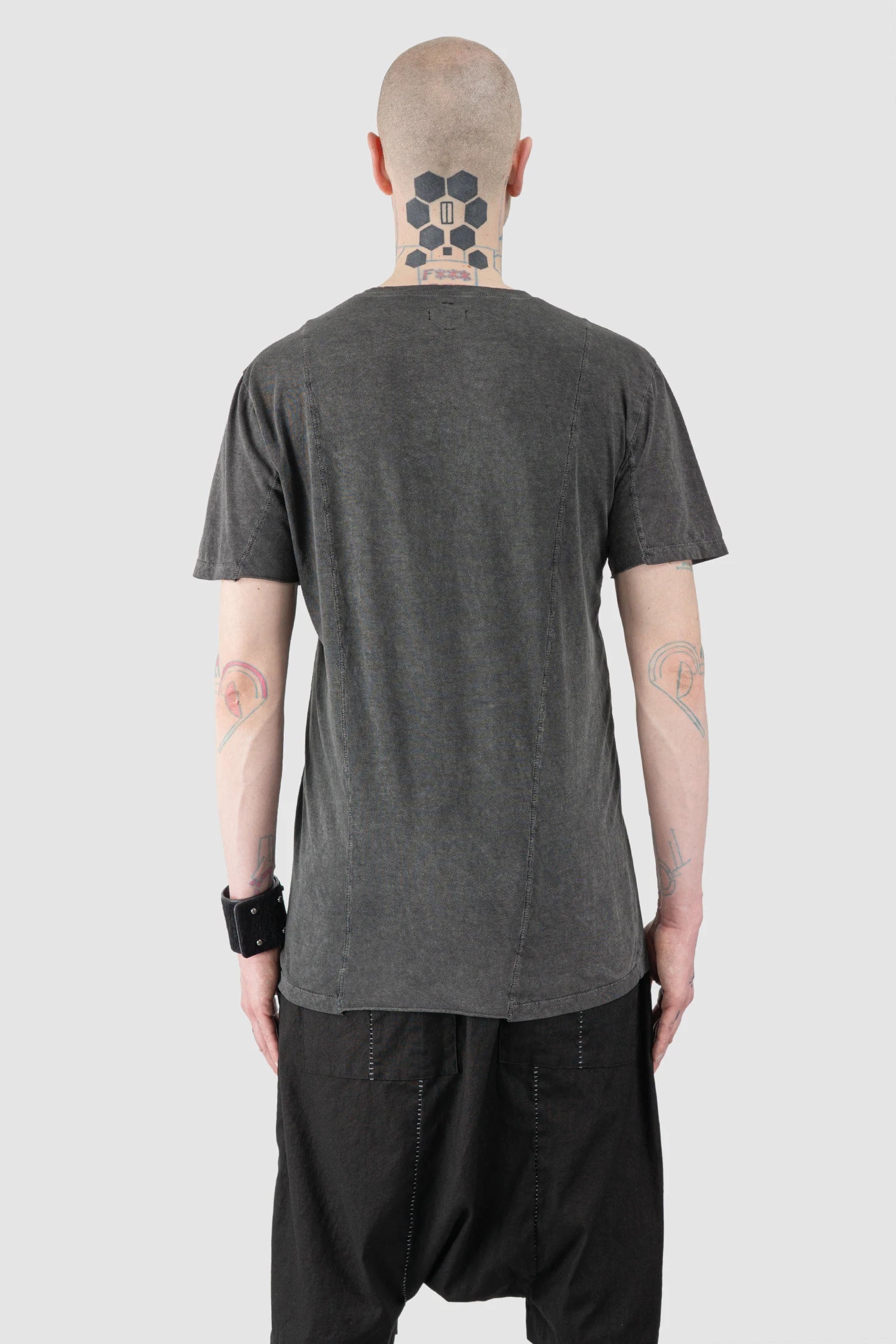 MD75 - Men’s Grey Washed Cotton T-Shirt with Asymmetric Front Panel model back view
