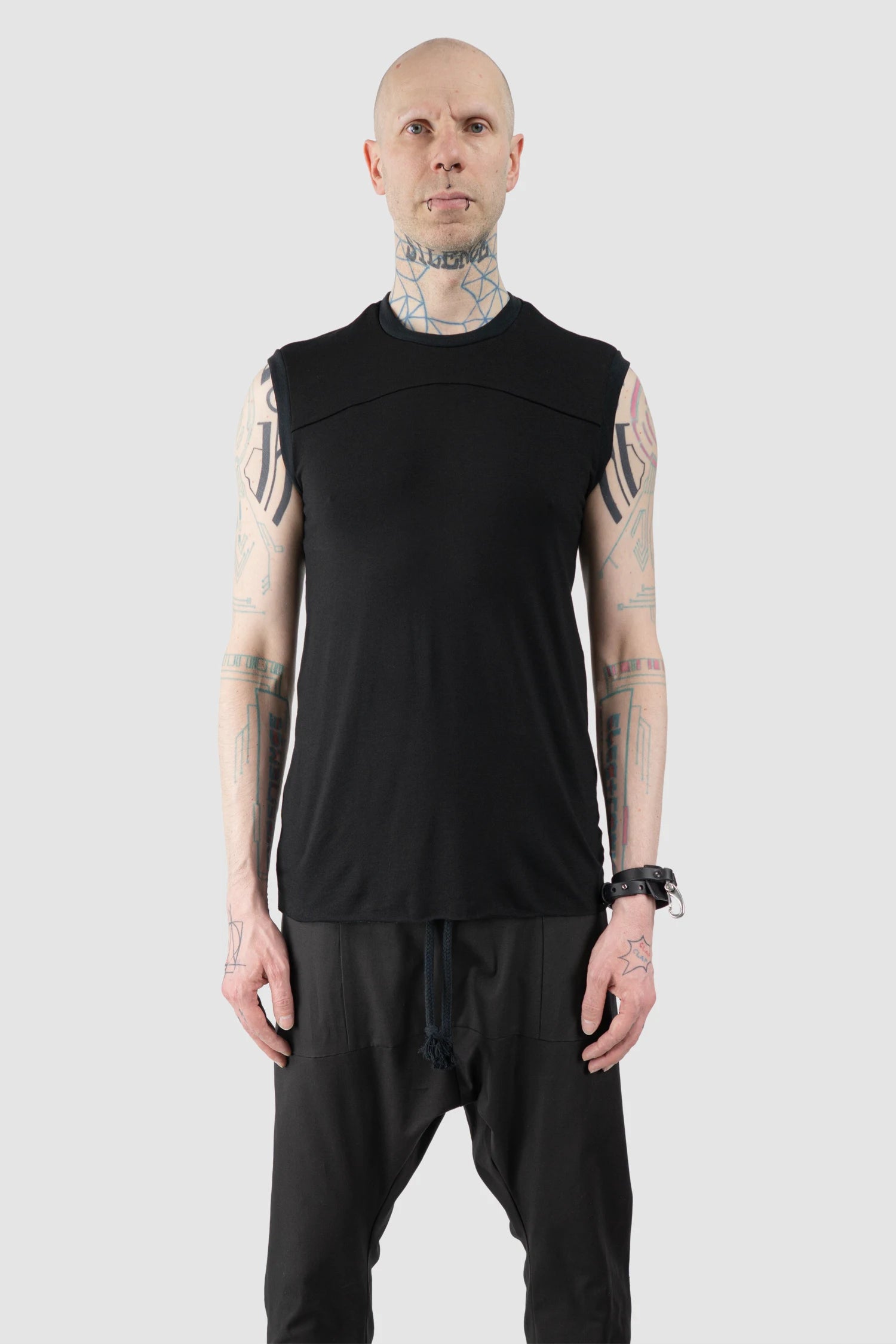 Obectra - Men’s Black Viscose Blend Line Tank Top model front view