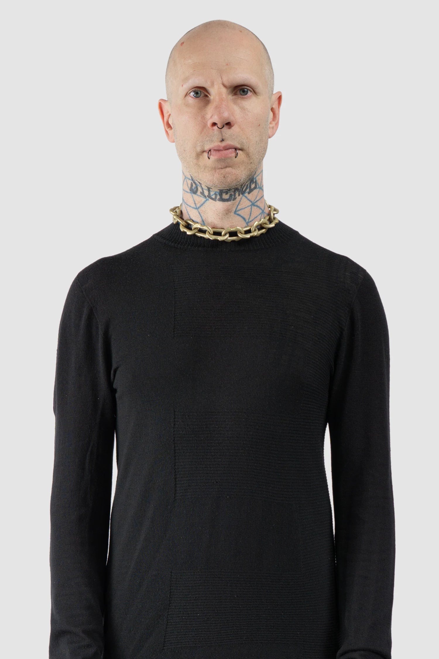 Parts of Four – Acid Gold Plated Brass Charm Chain Choker 40 cm - Model front view - MONO-KROM Gallery