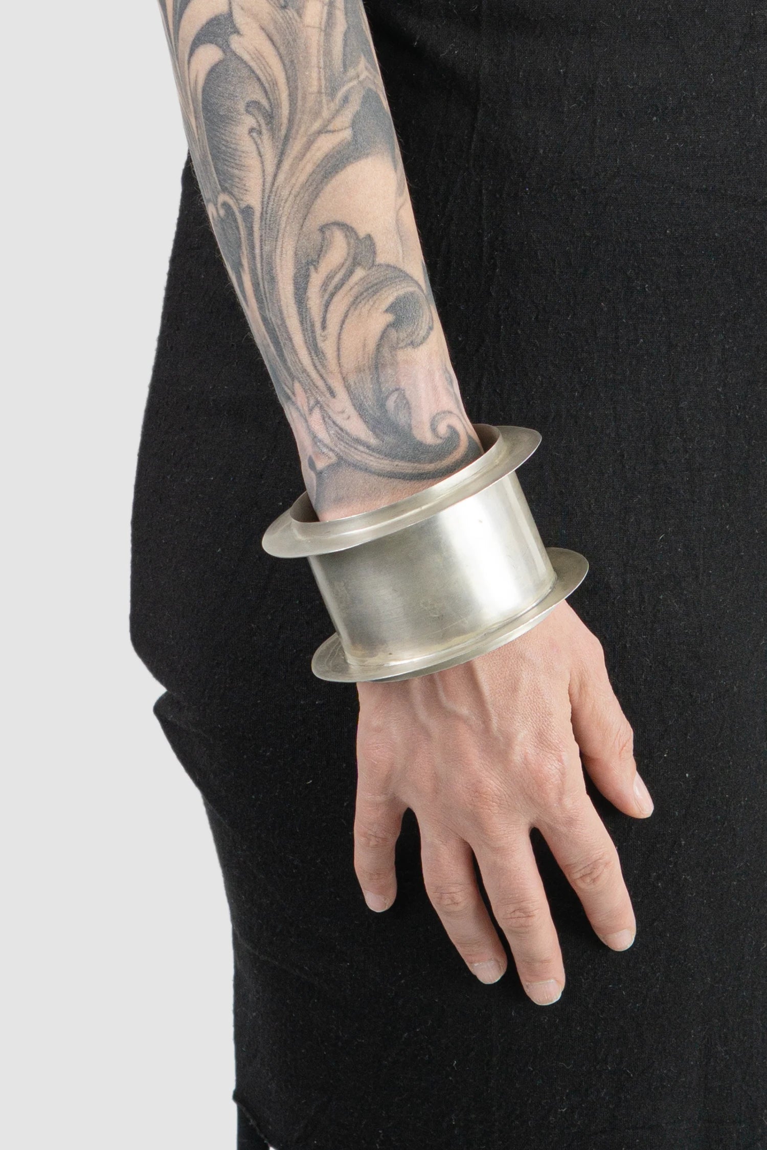 Parts of Four - Acid Silver Plated Brass Portal Bangle 55 mm - Model view - MONO-KROM Gallery