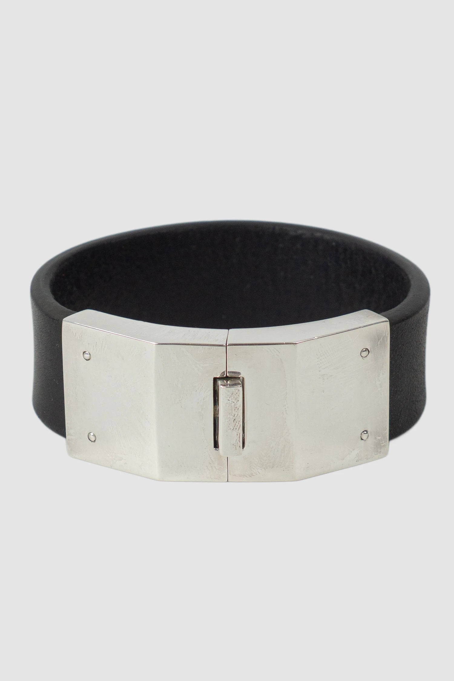 Parts of Four - Black Buffalo Leather Silver Box Lock Bracelet 25 mm - front view - MONO-KROM Gallery