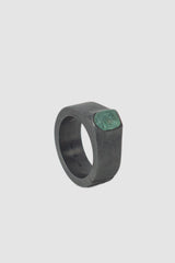 Parts of Four – Black Sterling Silver Neon Apatite Sistema Ring 9 mm - standing right view