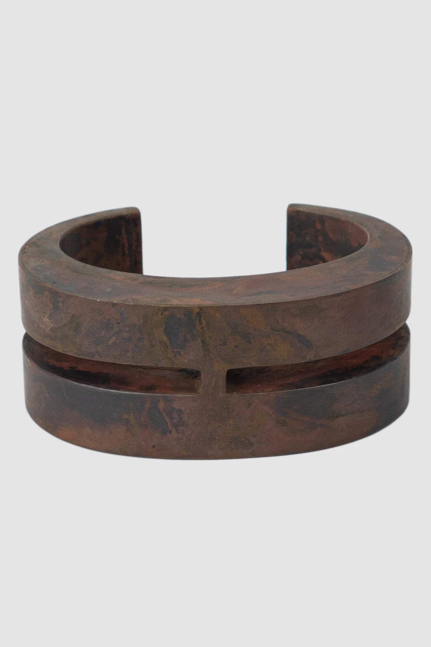 Parts of Four - Dirty Brass Crescent Crevice Bracelet 30 mm - flat view