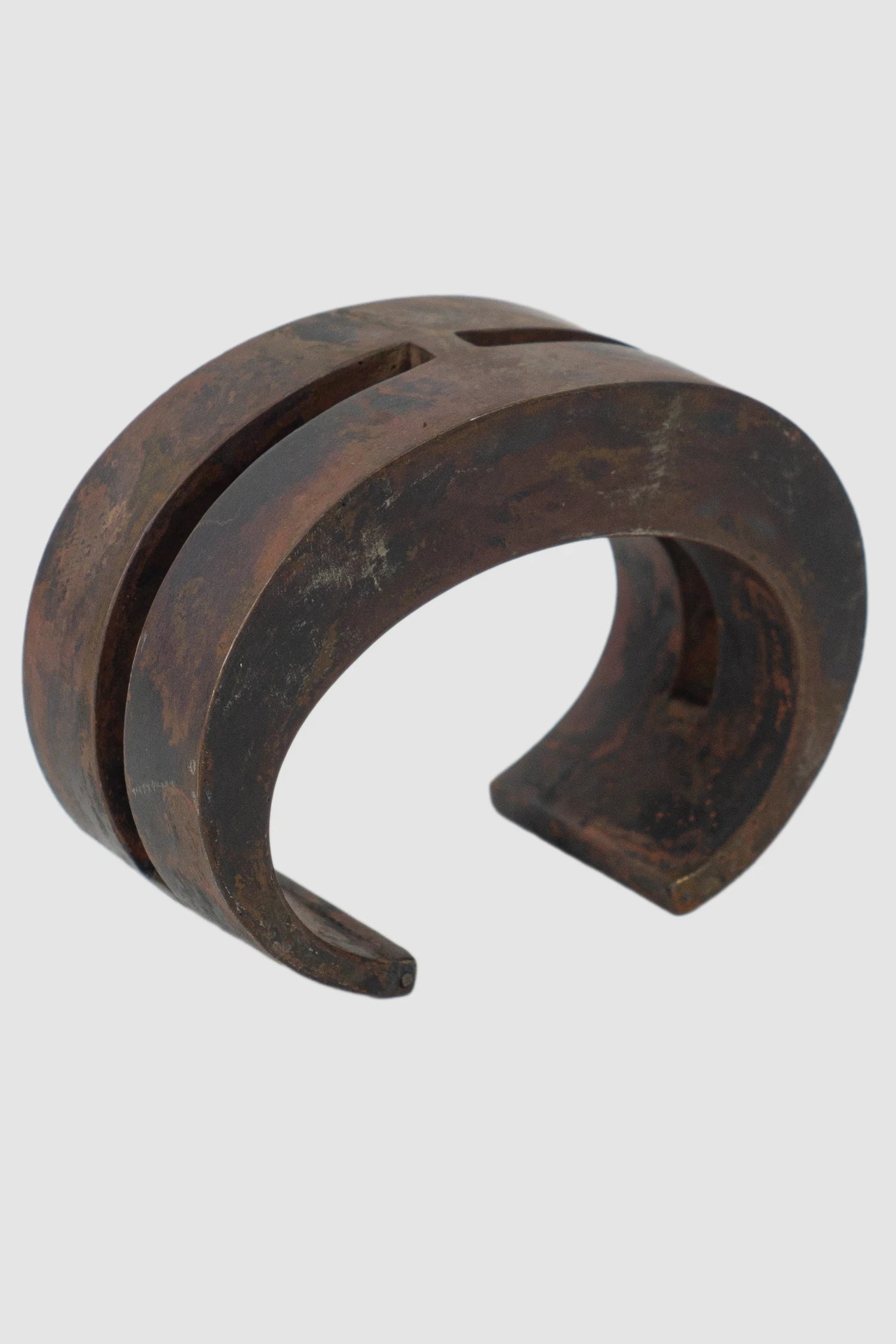 Parts of Four - Dirty Brass Crescent Crevice Bracelet 30 mm - front left view