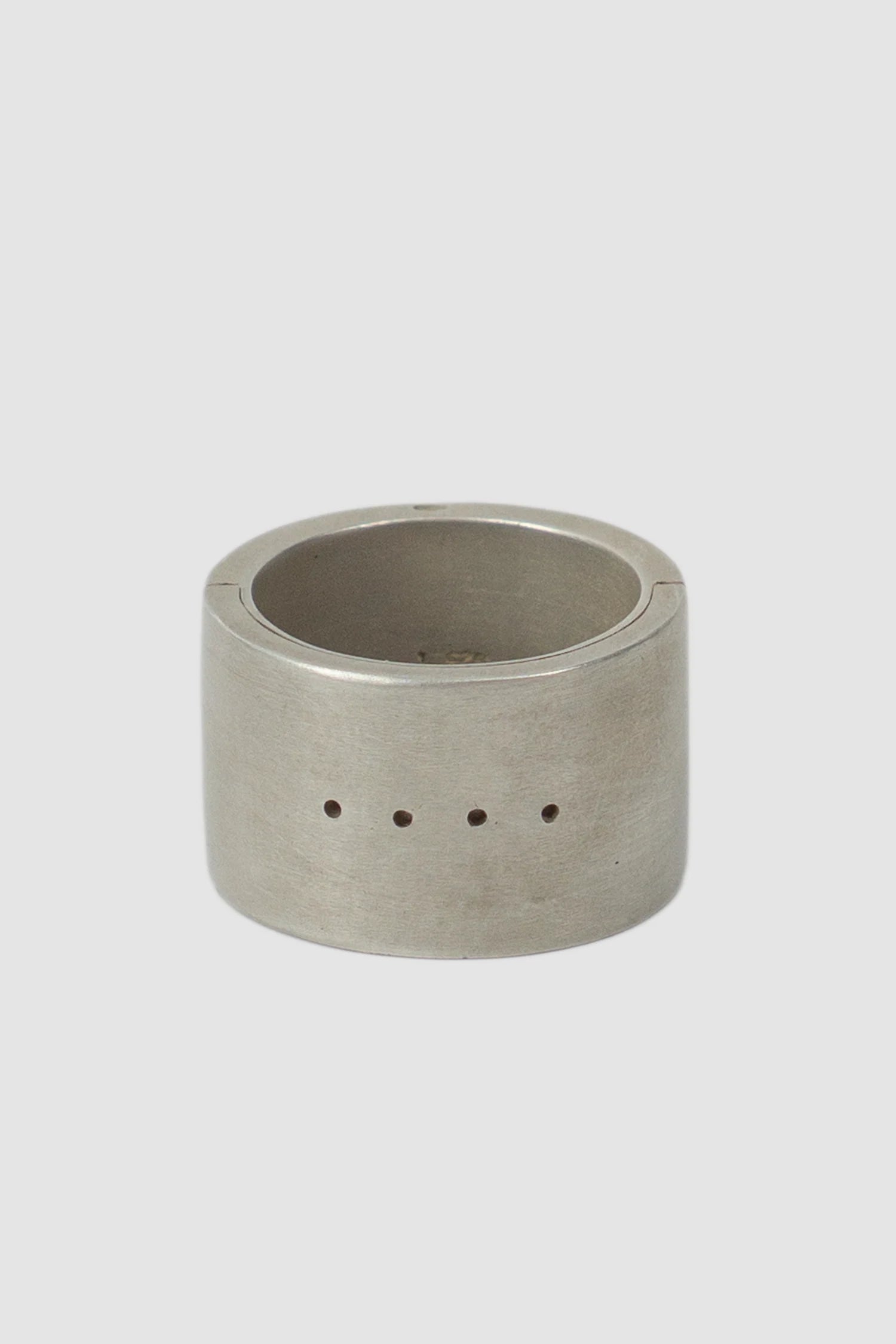 Parts of Four – Dirty Sterling Silver 4 Hole Sistema Ring 17 mm - flat view - MONO-KROM Gallery